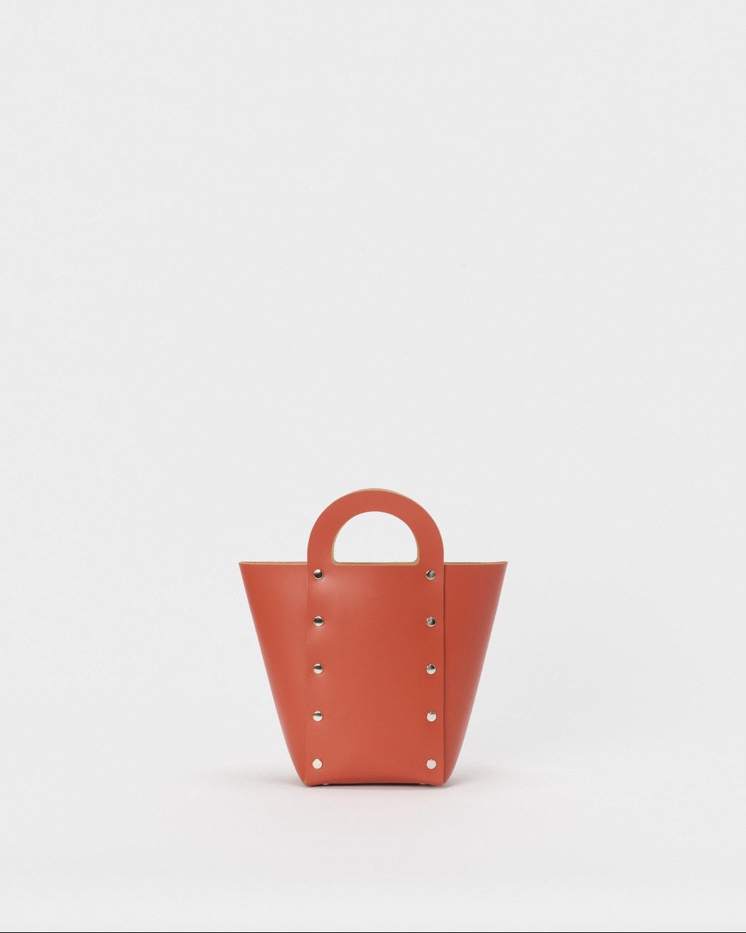 assemble daikei hand bag M