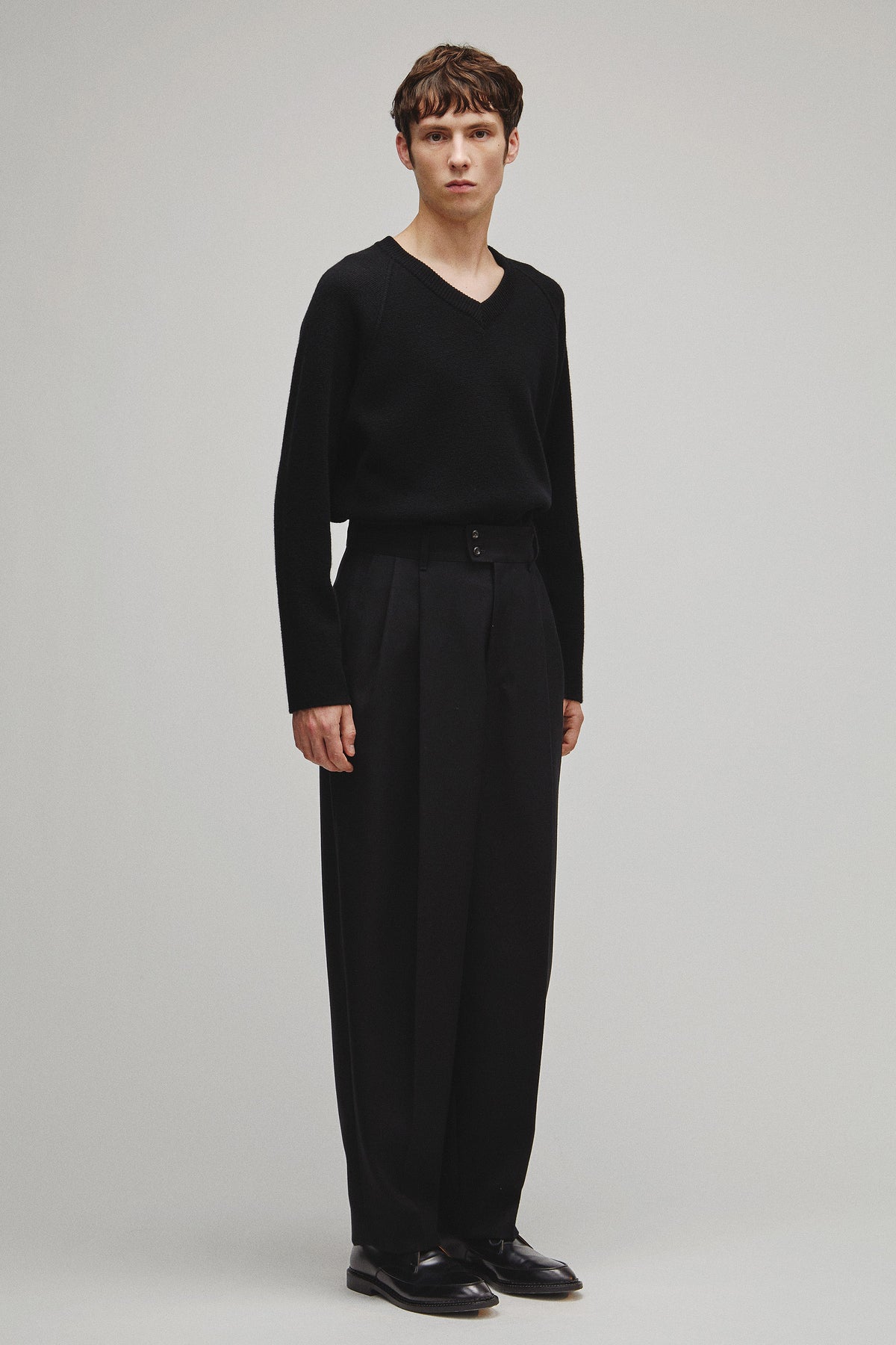 DEEP TUCK WIDE SLACKS