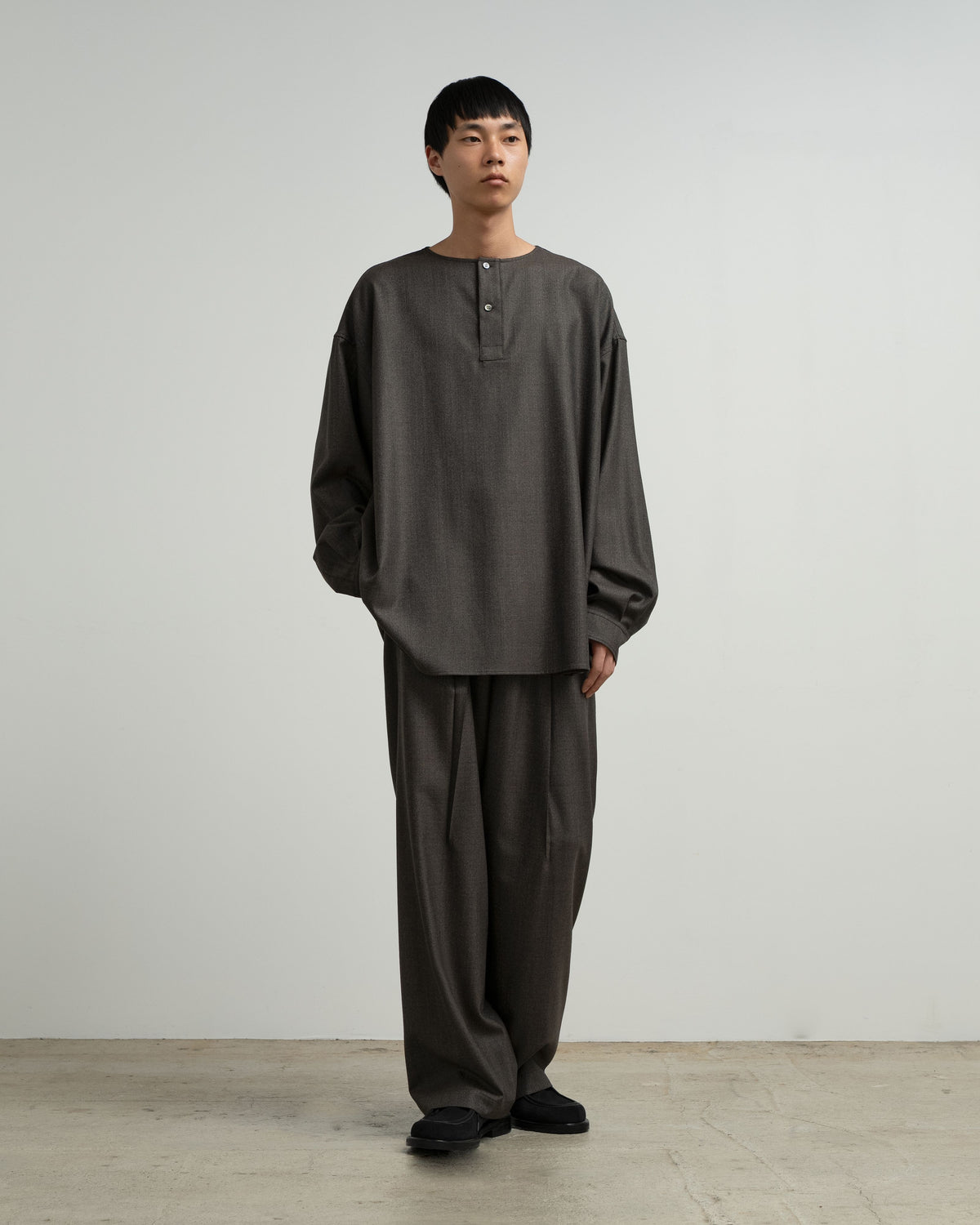 Melange Matt Worsted Side Seamless Trousers
