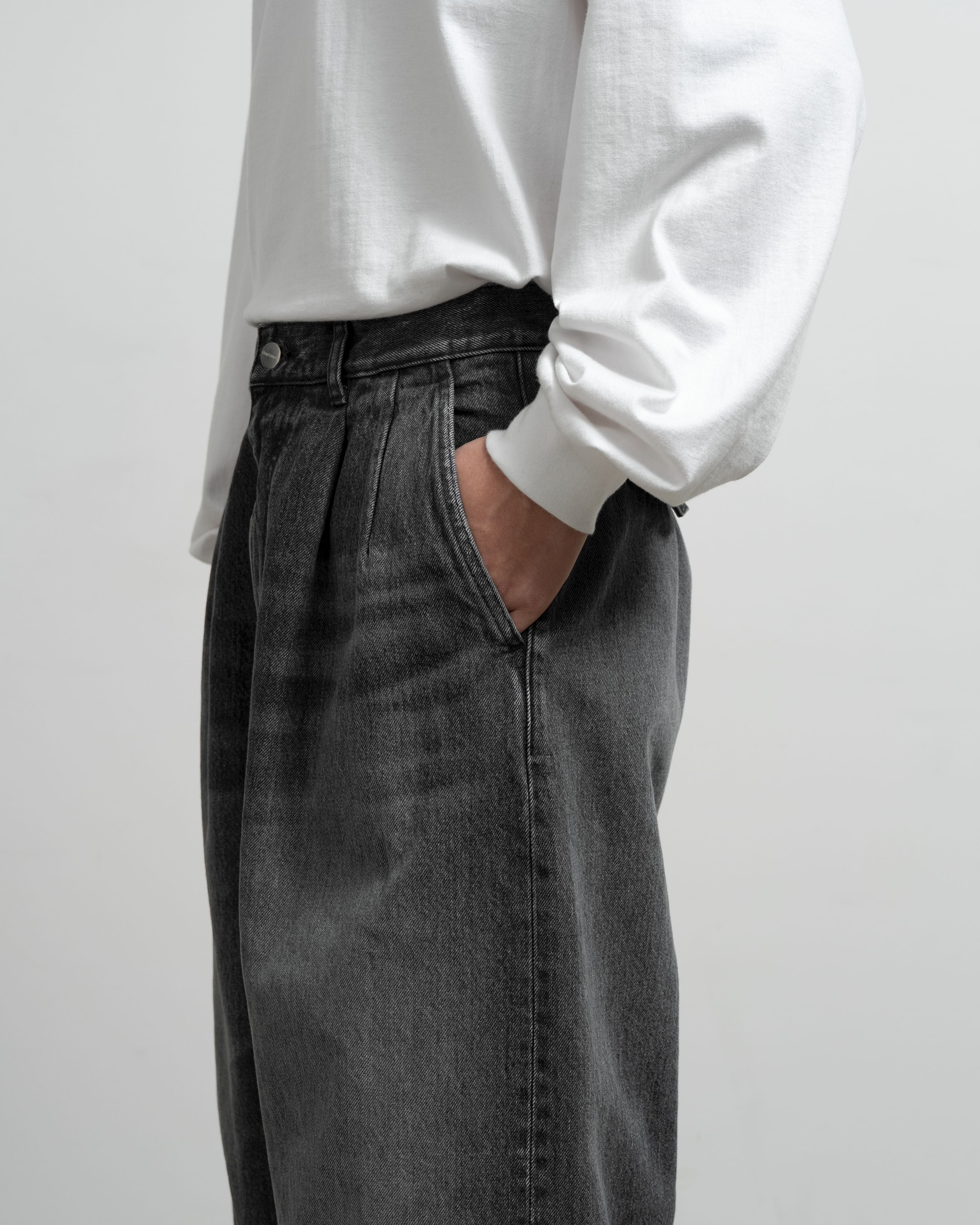 【7/25(土)発売】Selvage Denim Two Tuck Tapered Pants -LIGHT FADE-