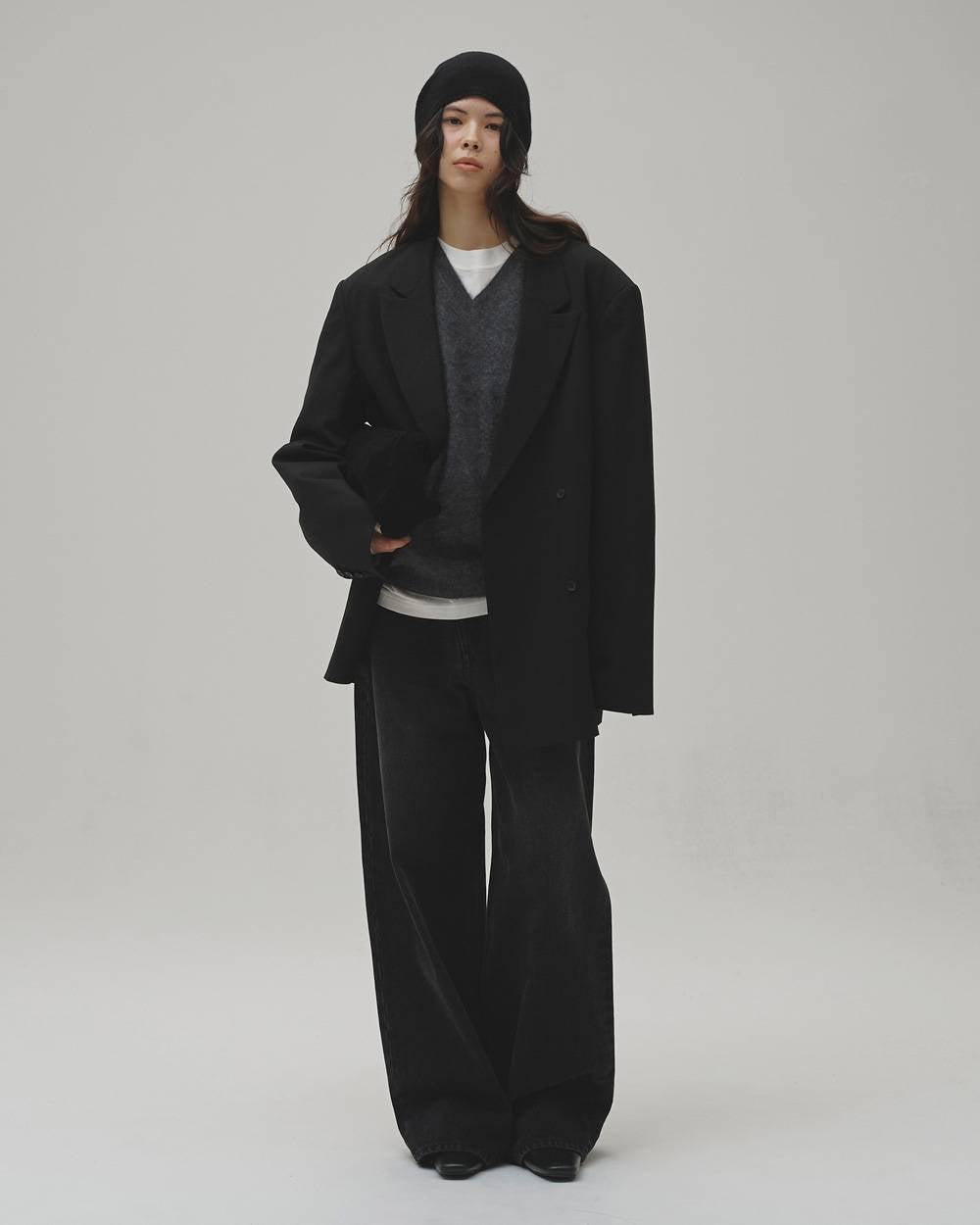 【9/24(木)発売】Woolcashmere Vneck Knit