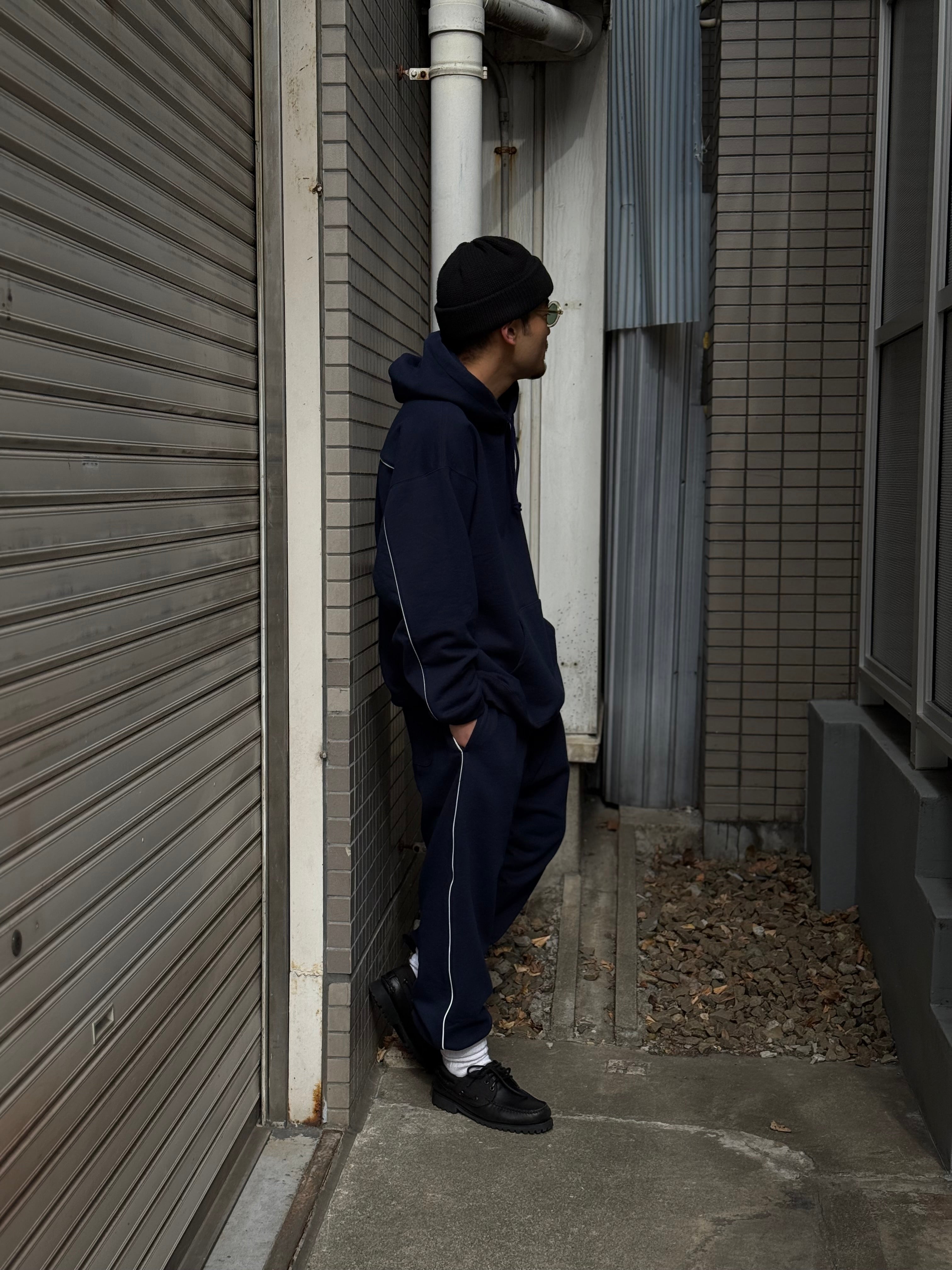 REFLECTOR SWEAT HOODIE