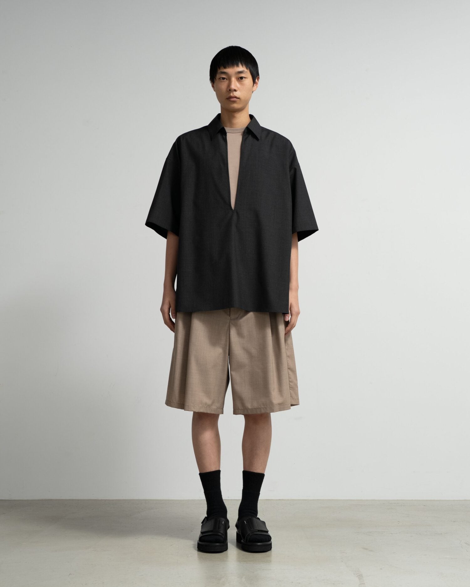 Fine Wool Heather Drawstring Track Shorts