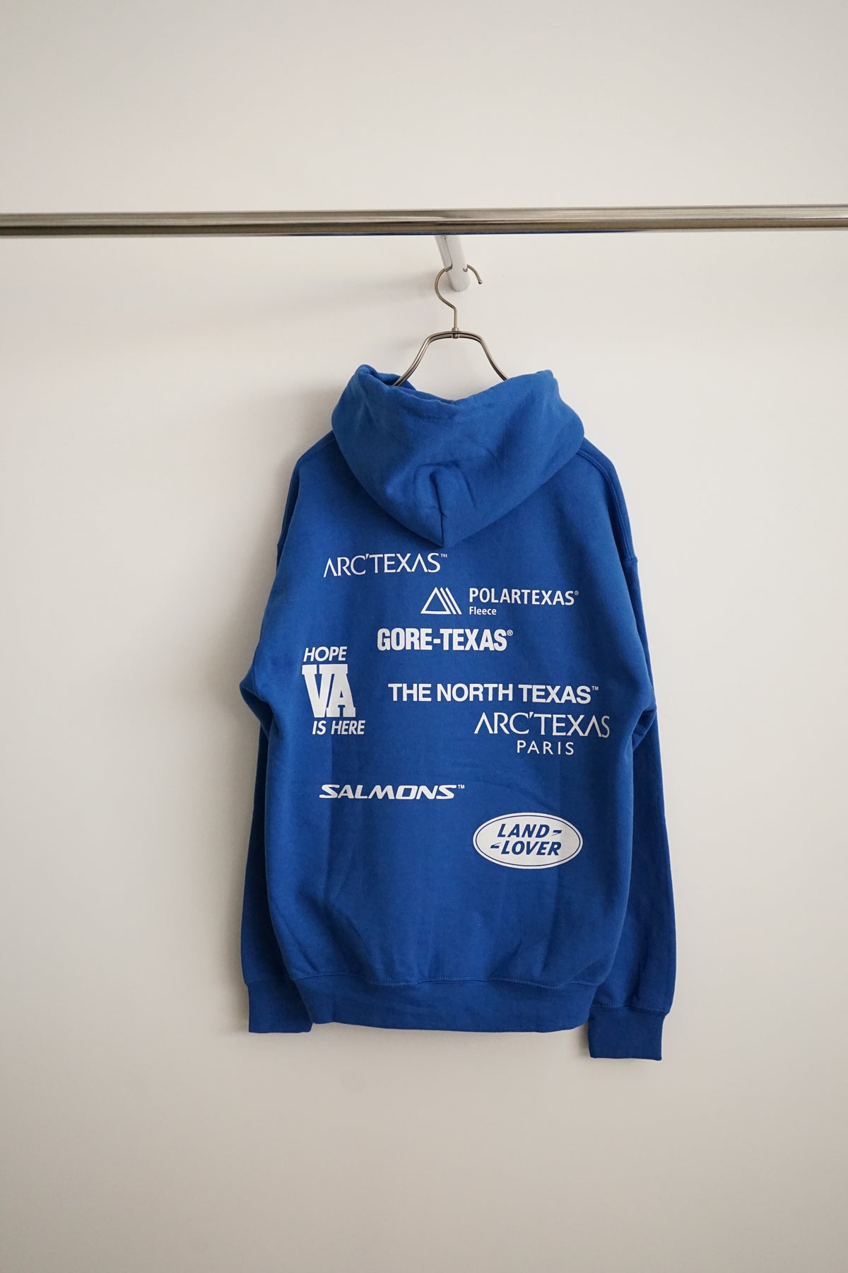 【9/18(金)発売】industrial HOODIE