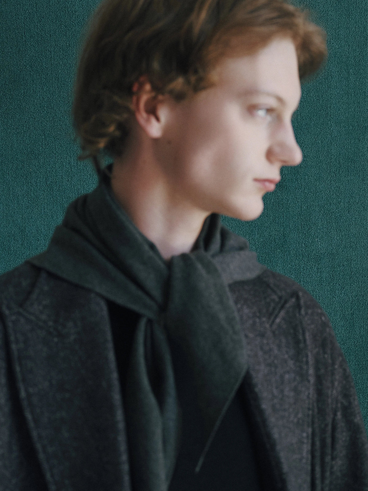 【10/8((木))発売】SUPER 180s MILLED WOOL JERSEY TRIANGLE SCARF