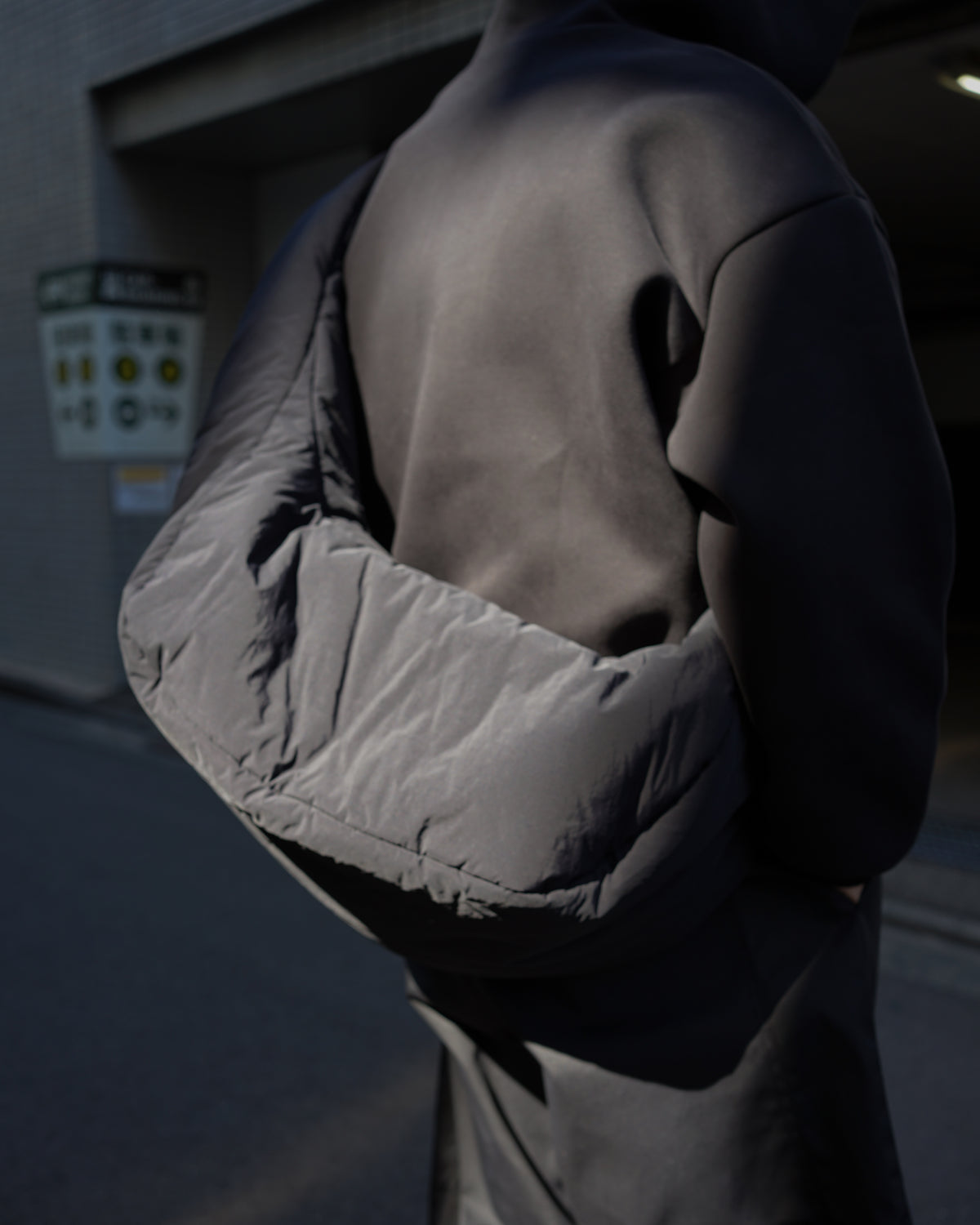 【10/10(土)発売】LUNAR SAC
