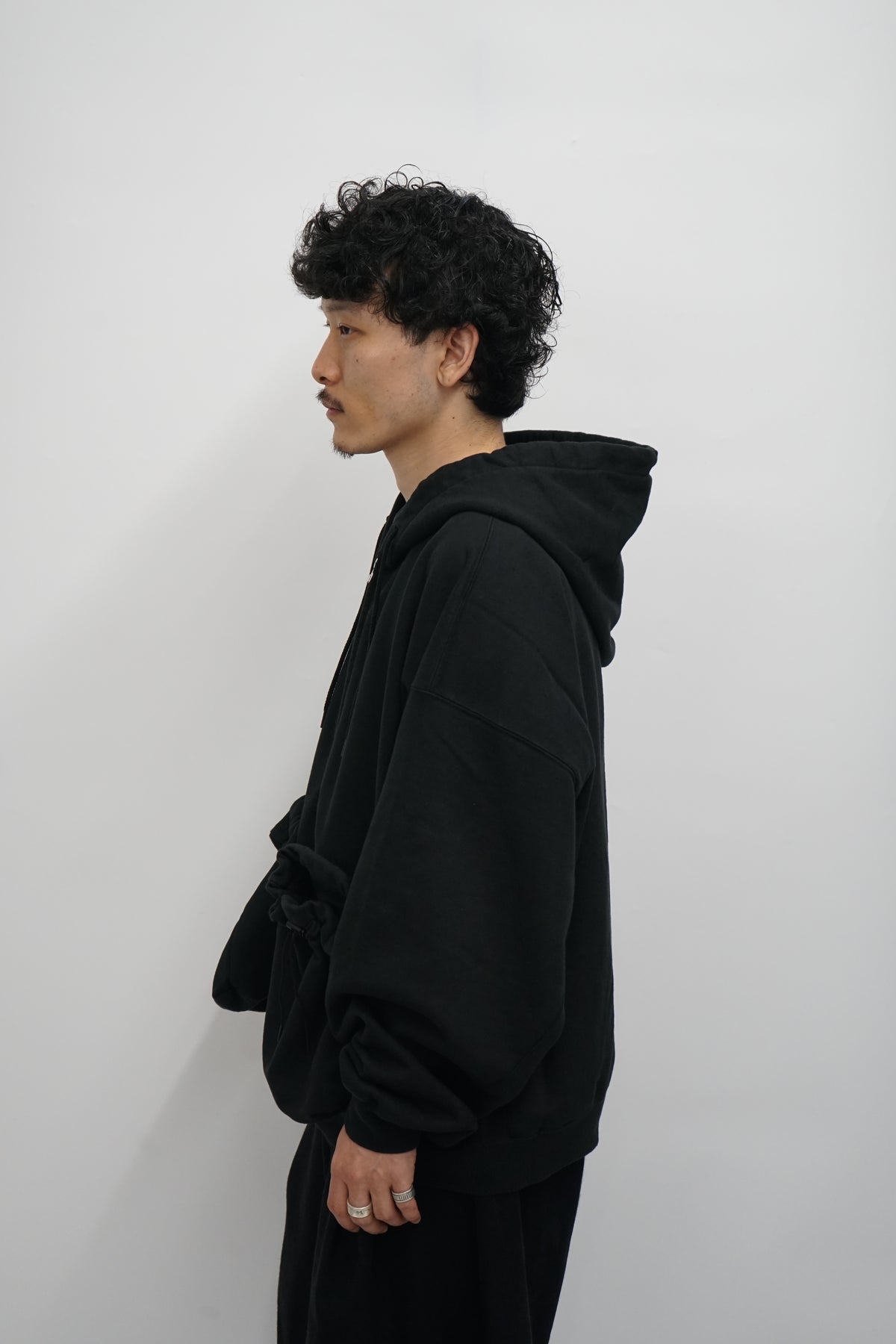 "KINCHAKU" ZIPUP HOODIE