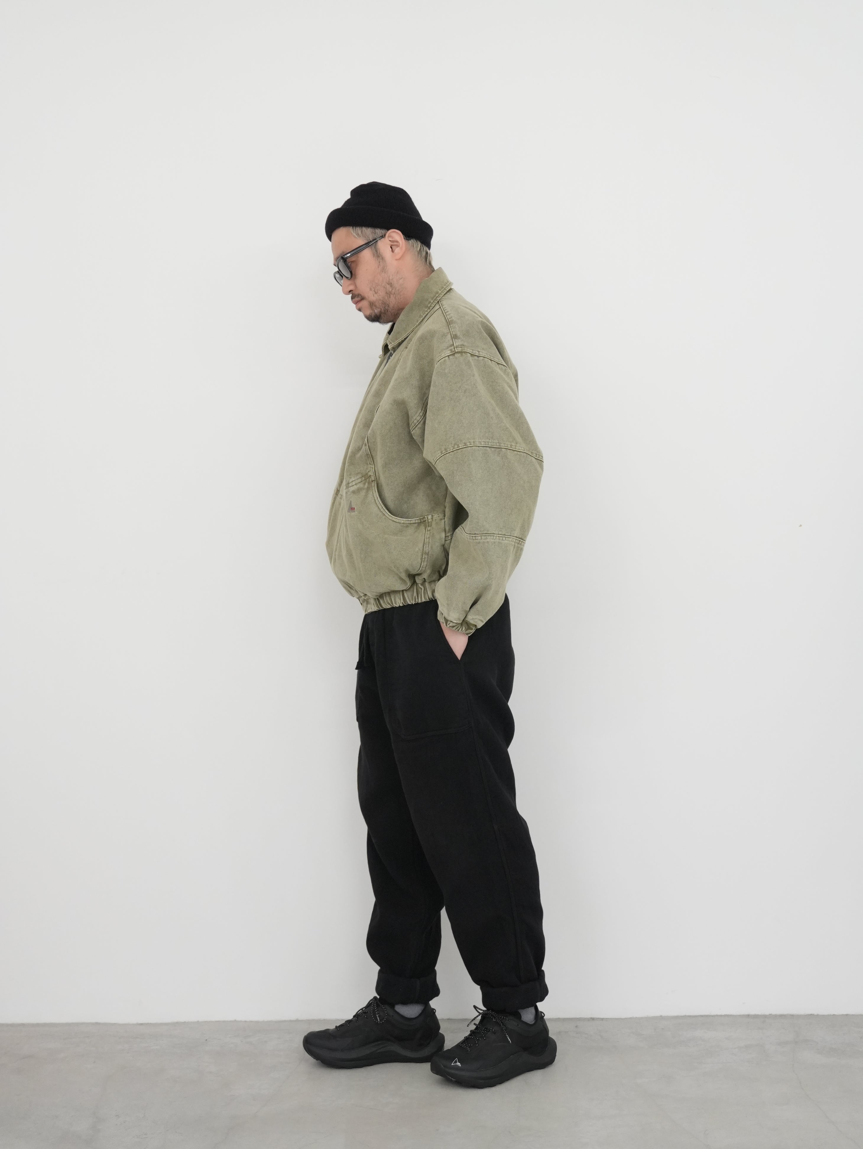 Sella - Black