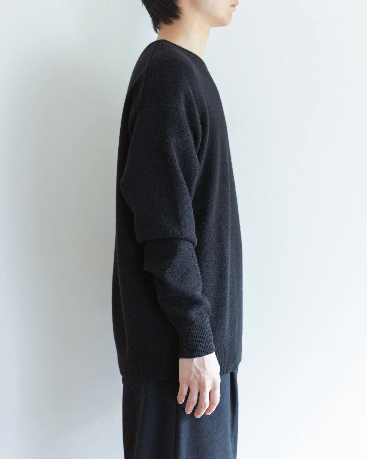 【coming soon】CLASSIC / CASHMERE TRADITIONAL KNITTING SWEATER