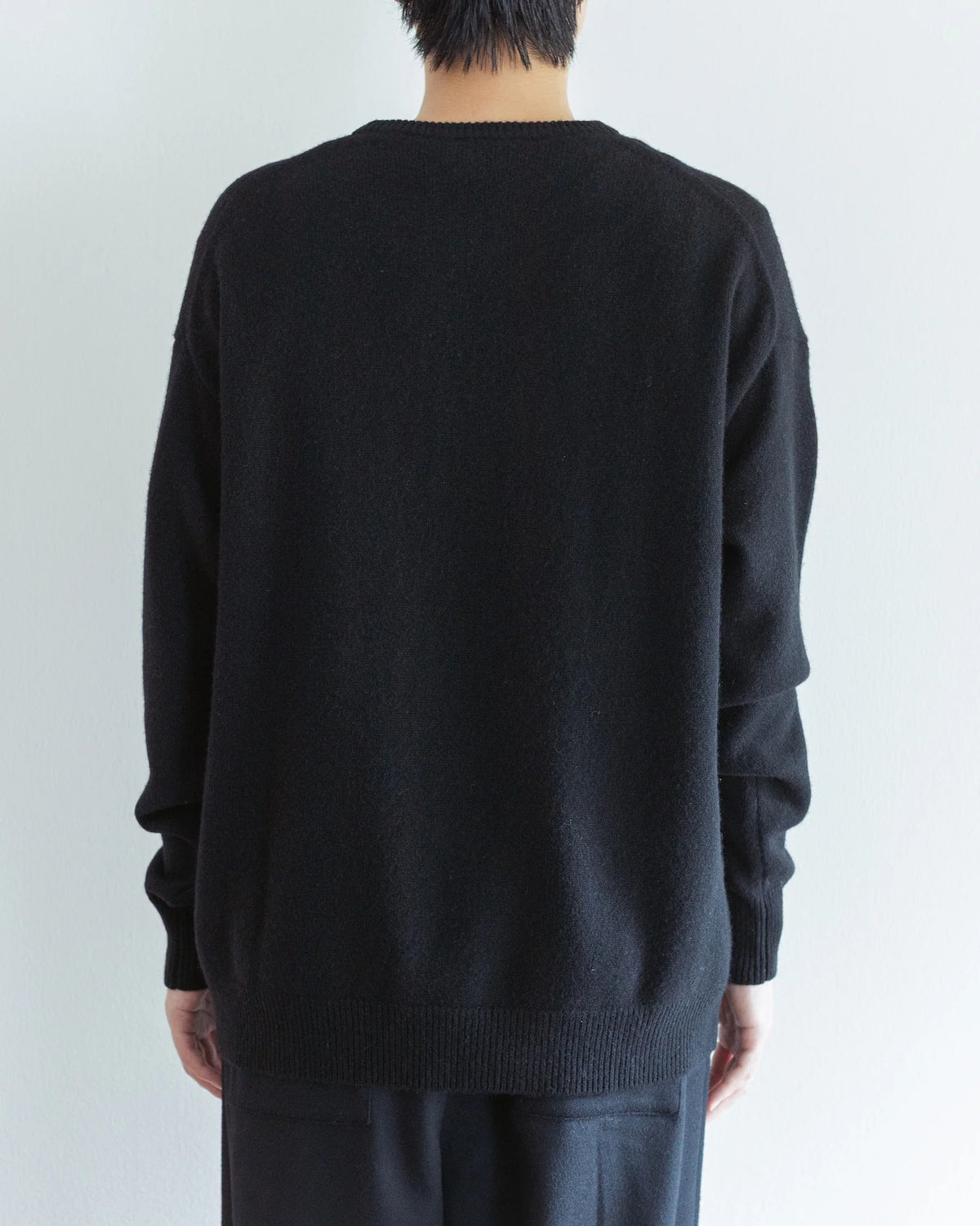 【coming soon】CLASSIC / CASHMERE TRADITIONAL KNITTING SWEATER