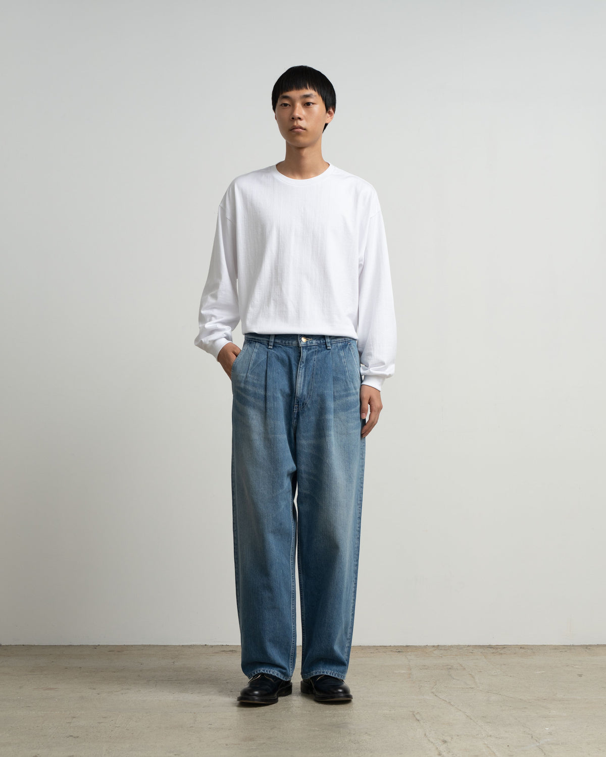 Selvage Denim Two Tuck Pants -LIGHT FADE-