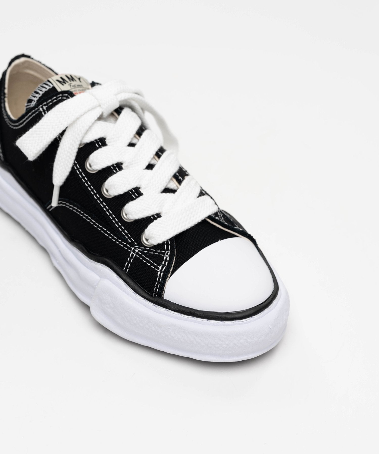 "PETERSON" OG Sole Canvas Low-top Sneaker