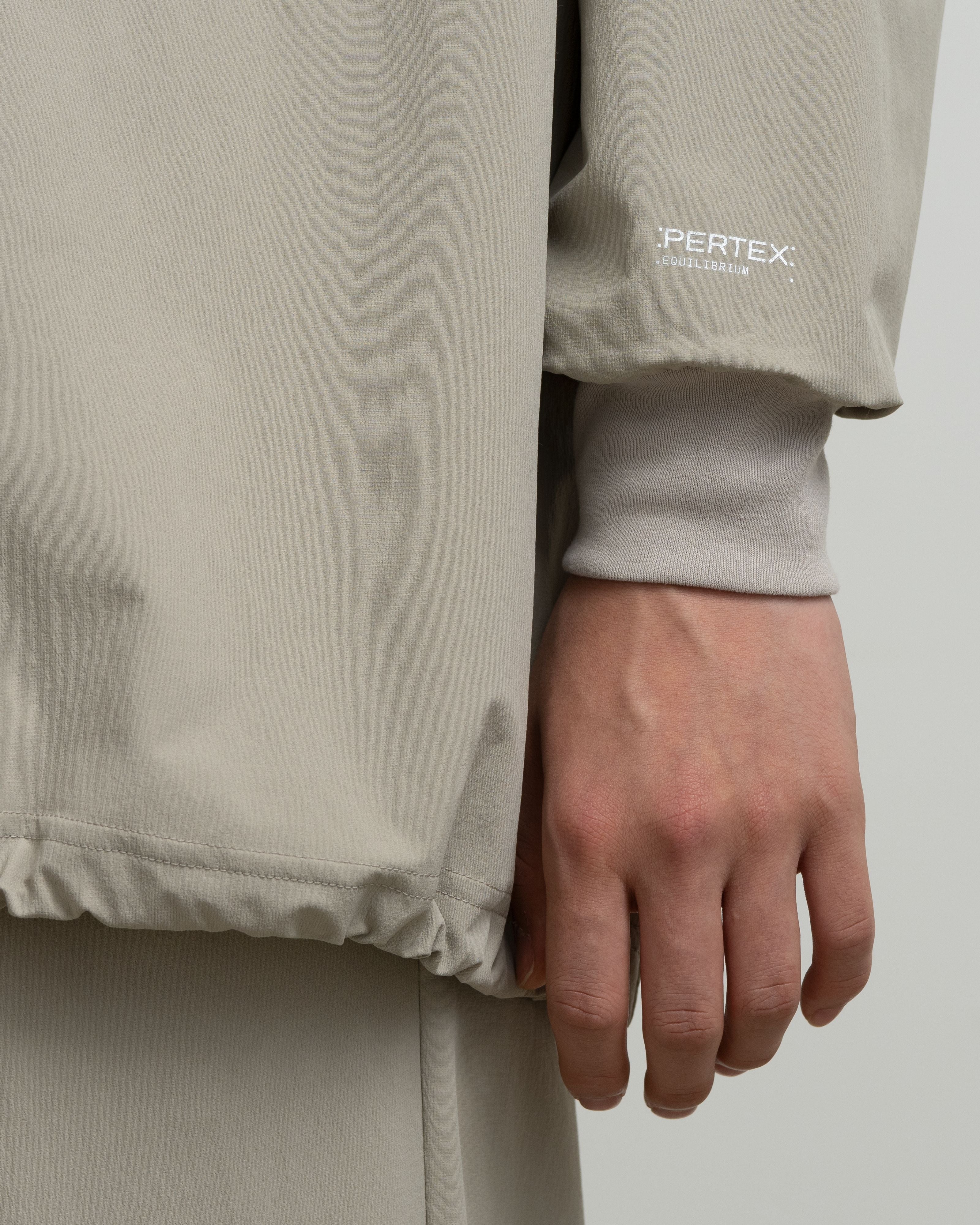 【8/15(土)発売】PERTEX® EQUILIBRIUM L/S Mock Neck Pullover