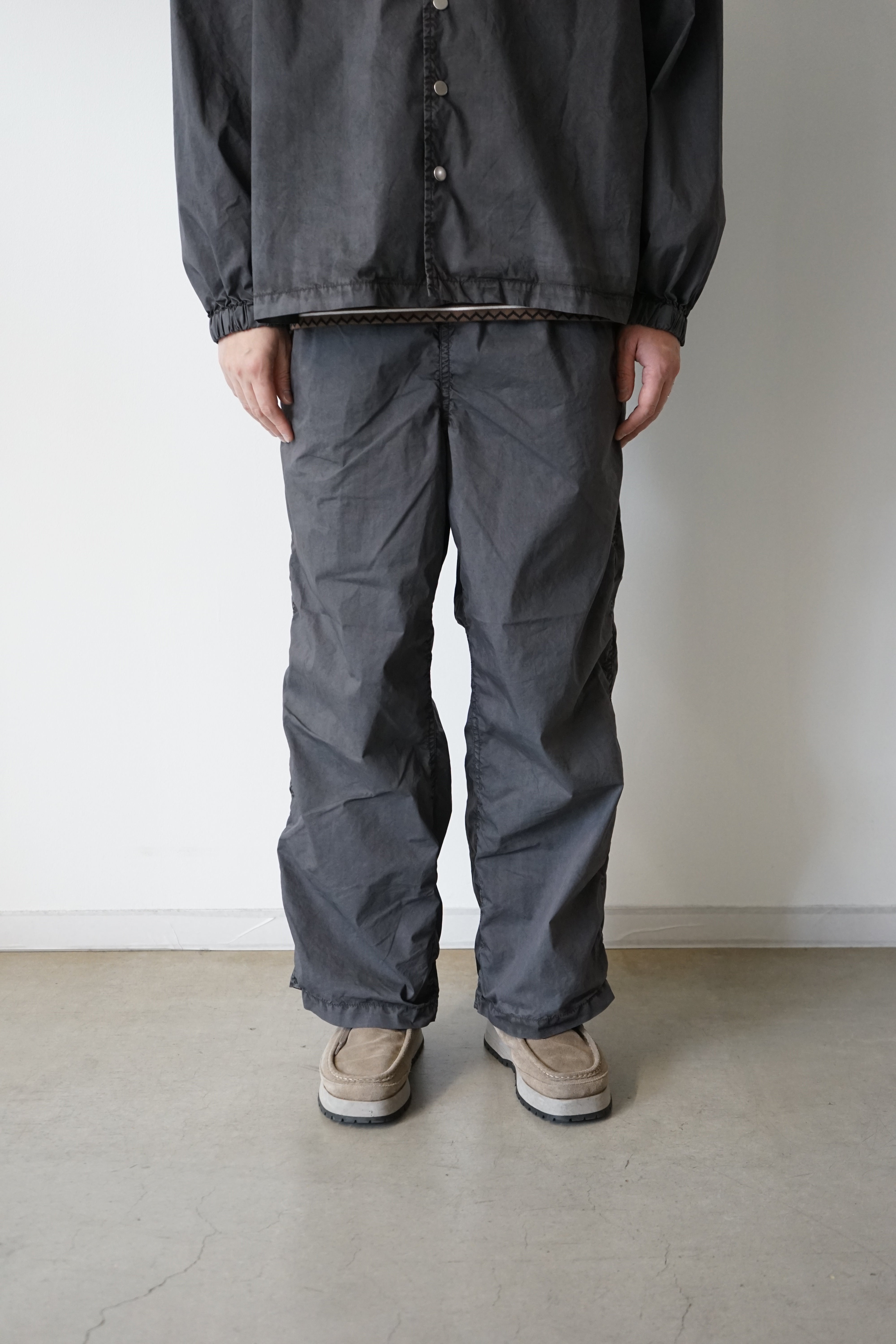 【3/28発売】Unlikely Coach Pants