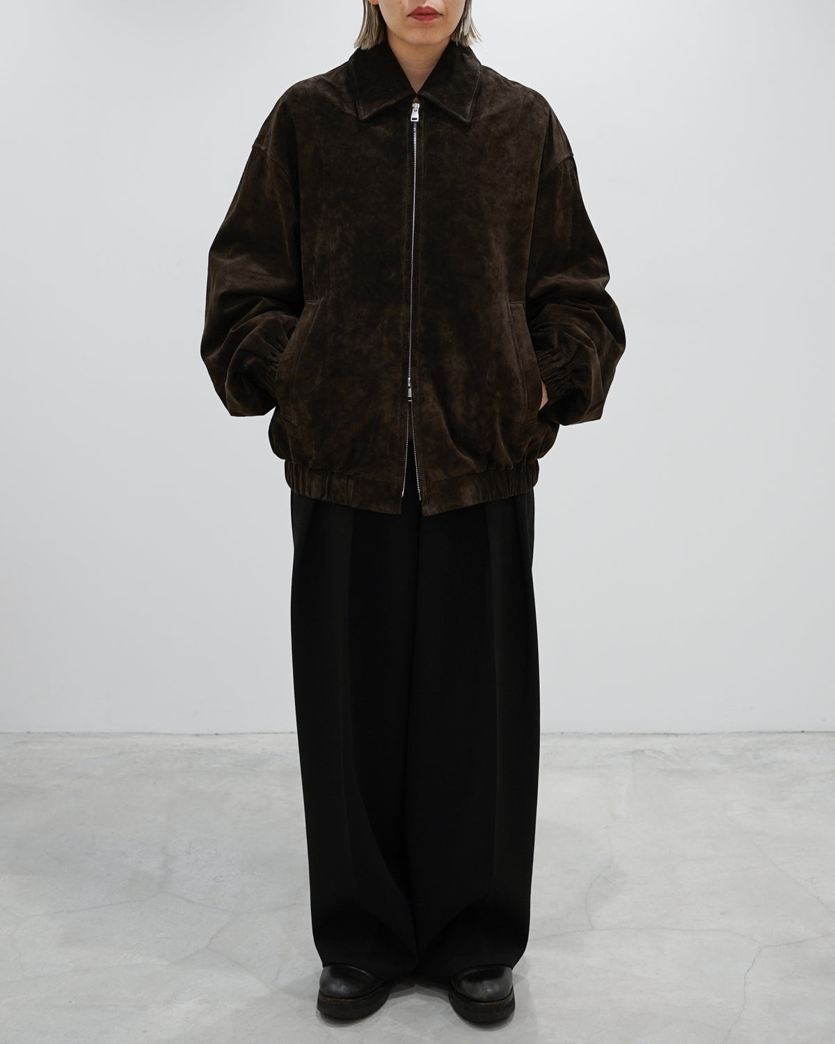 【9/25(金)発売】Suede Zip Blouson