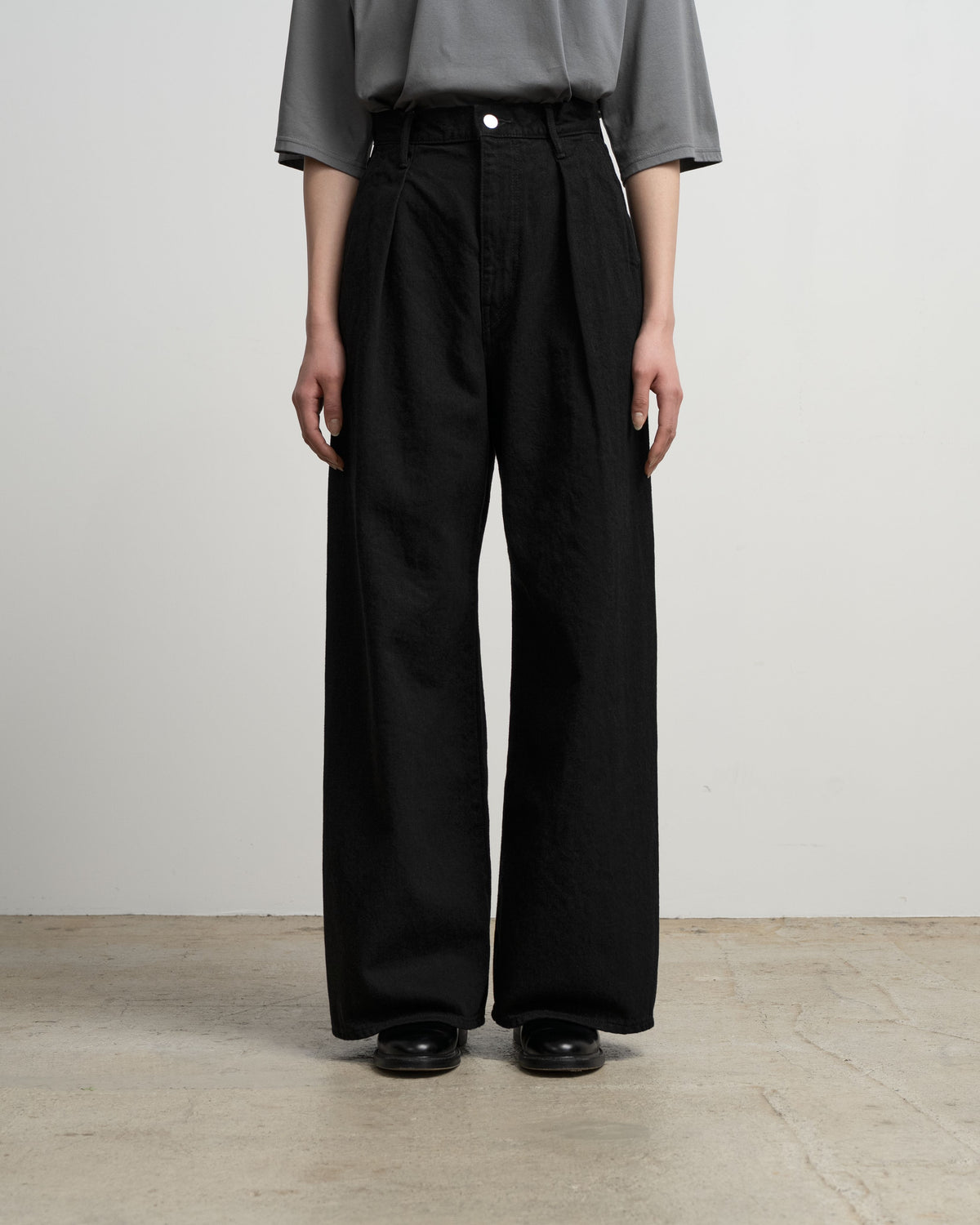 Selvage Denim Two Tuck Wide Pants