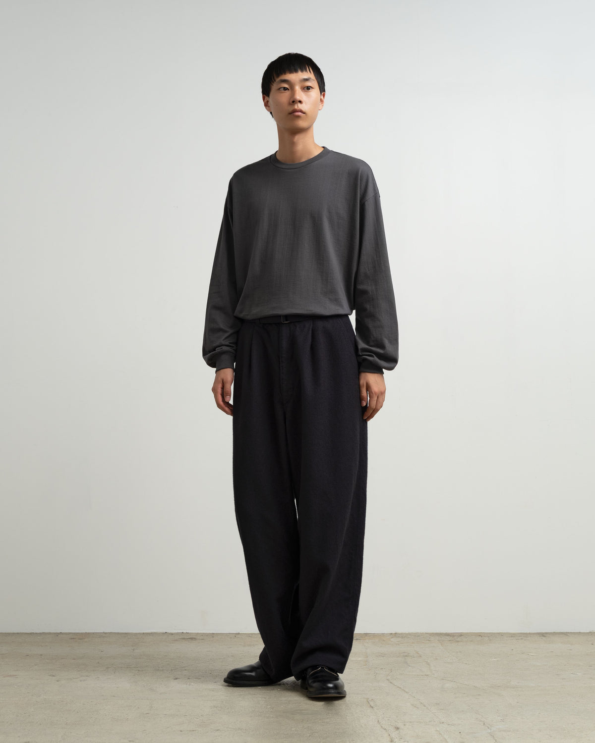 【10/10(土)発売】SANMONT for Graphpaper Wool Twill Belted Pants