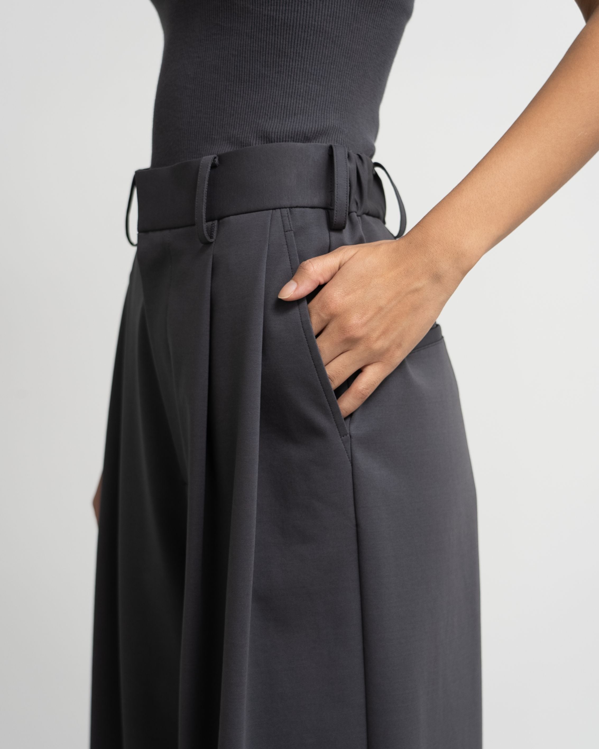 【7/11(土)発売】Compact Ponte Two Tuck Wide Pants