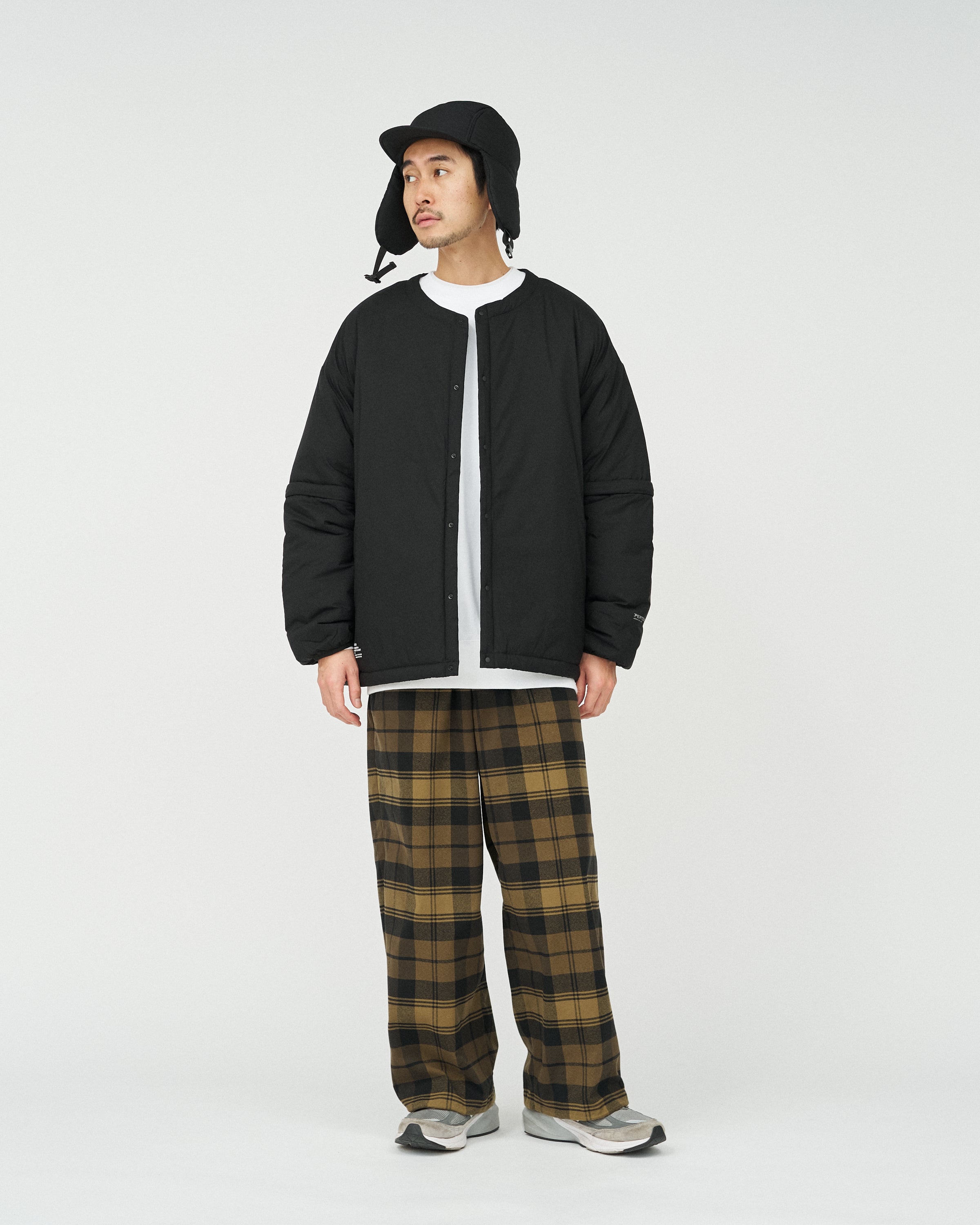 FLANNEL CHECK UTILITY OVER PANTS
