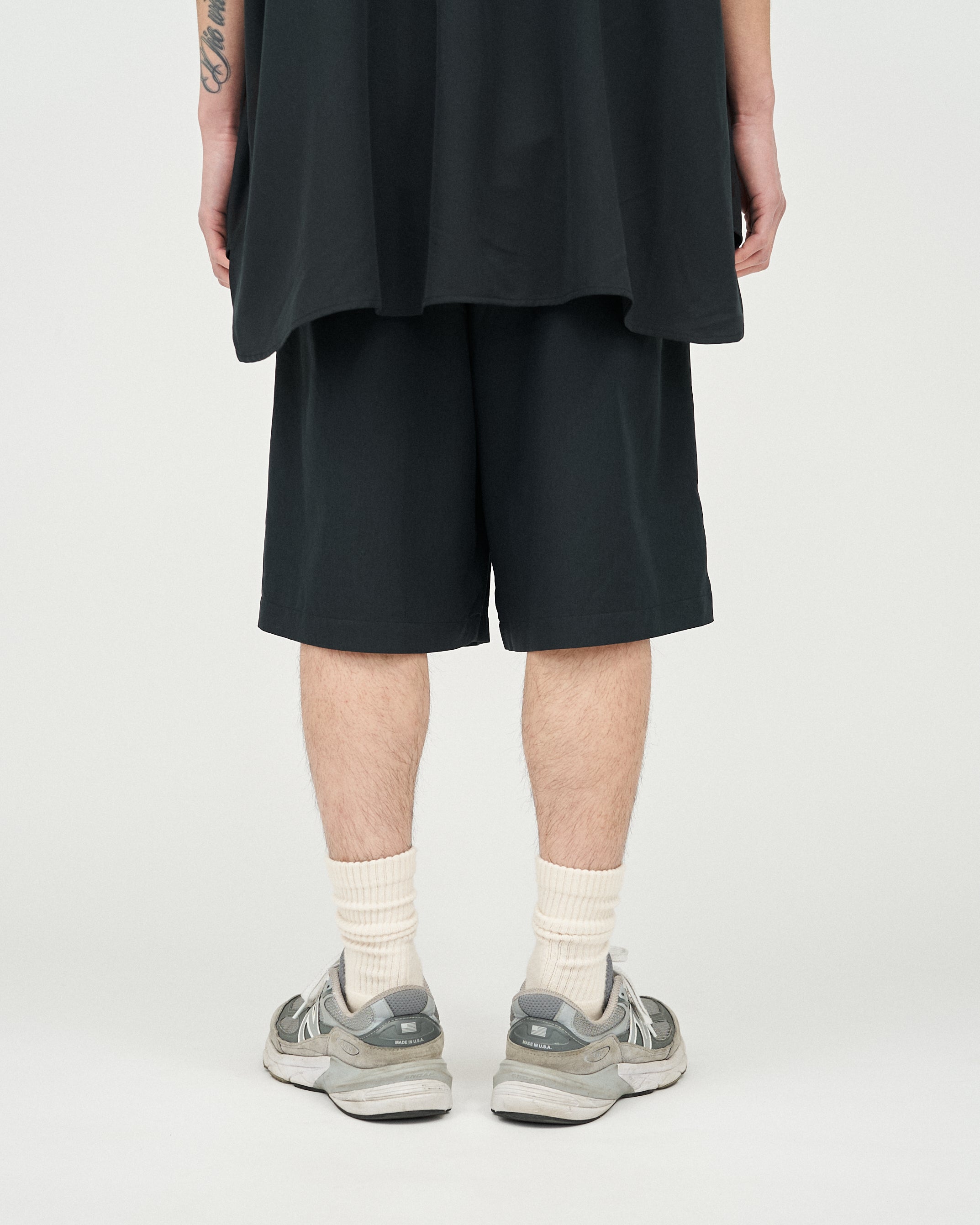 【6/20(土)発売】COOLFIBER TWO TUCK EASY SHORTS