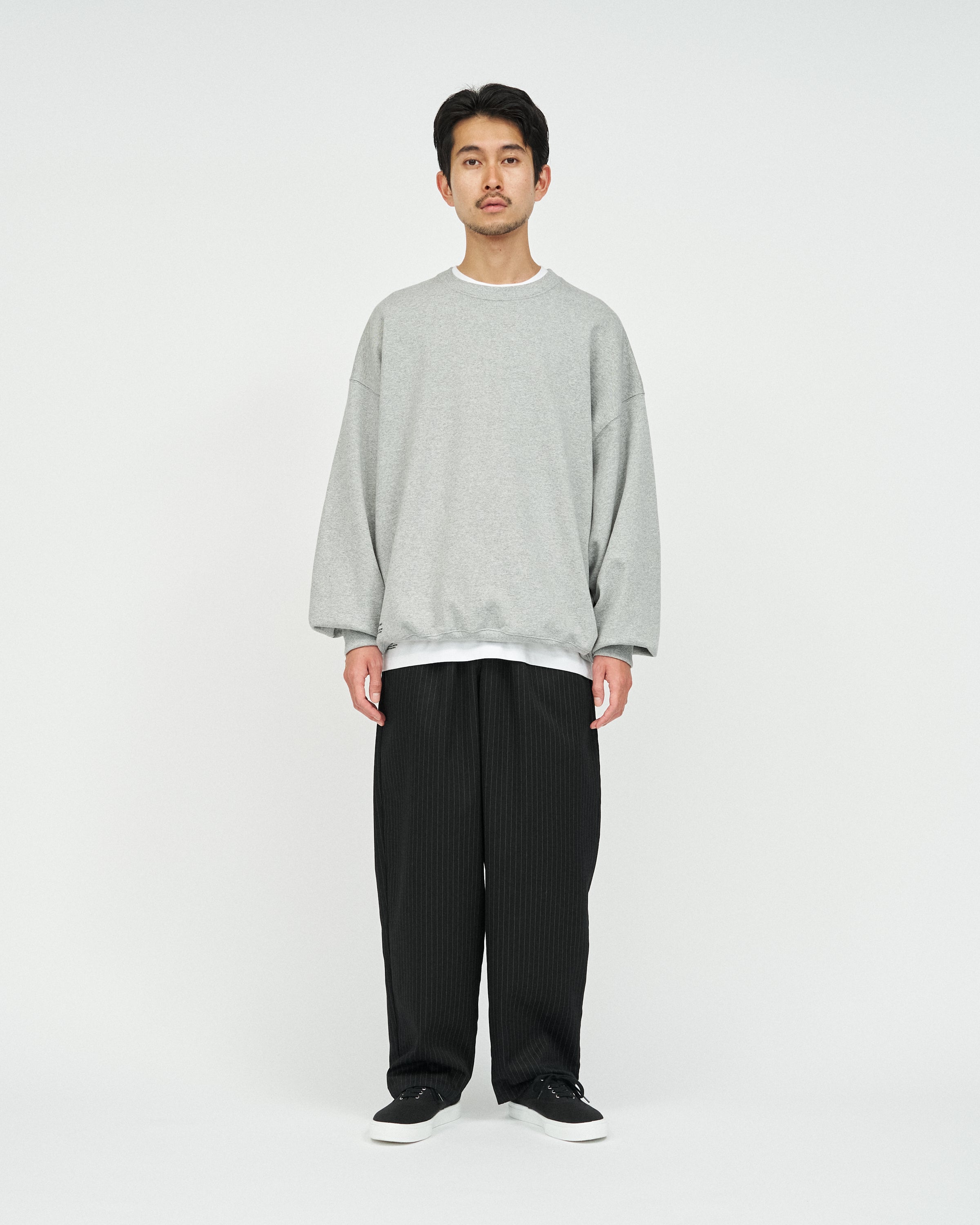 LIGHT OZ CREW NECK SWEAT