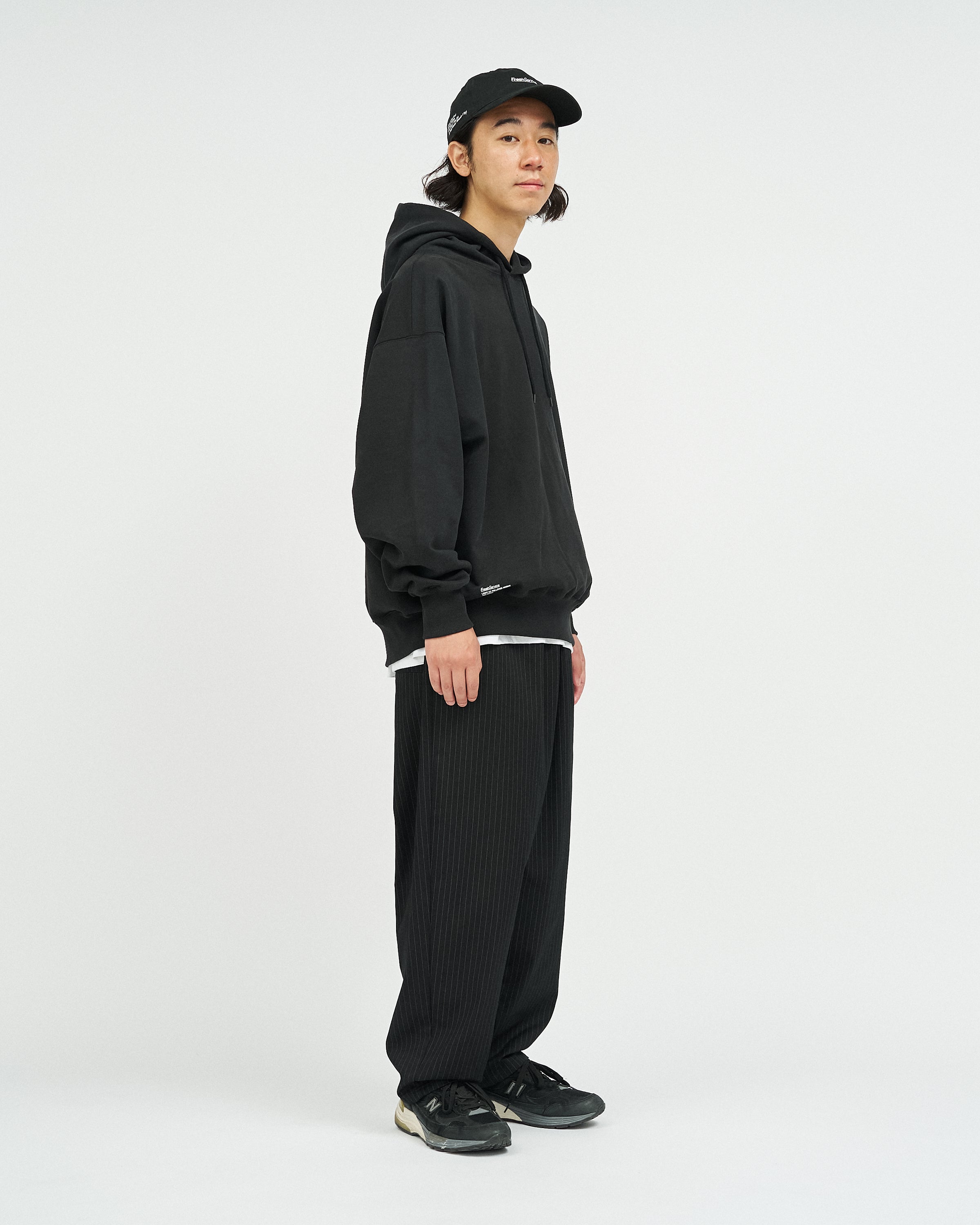 LIGHT OZ PULLOVER HOODIE