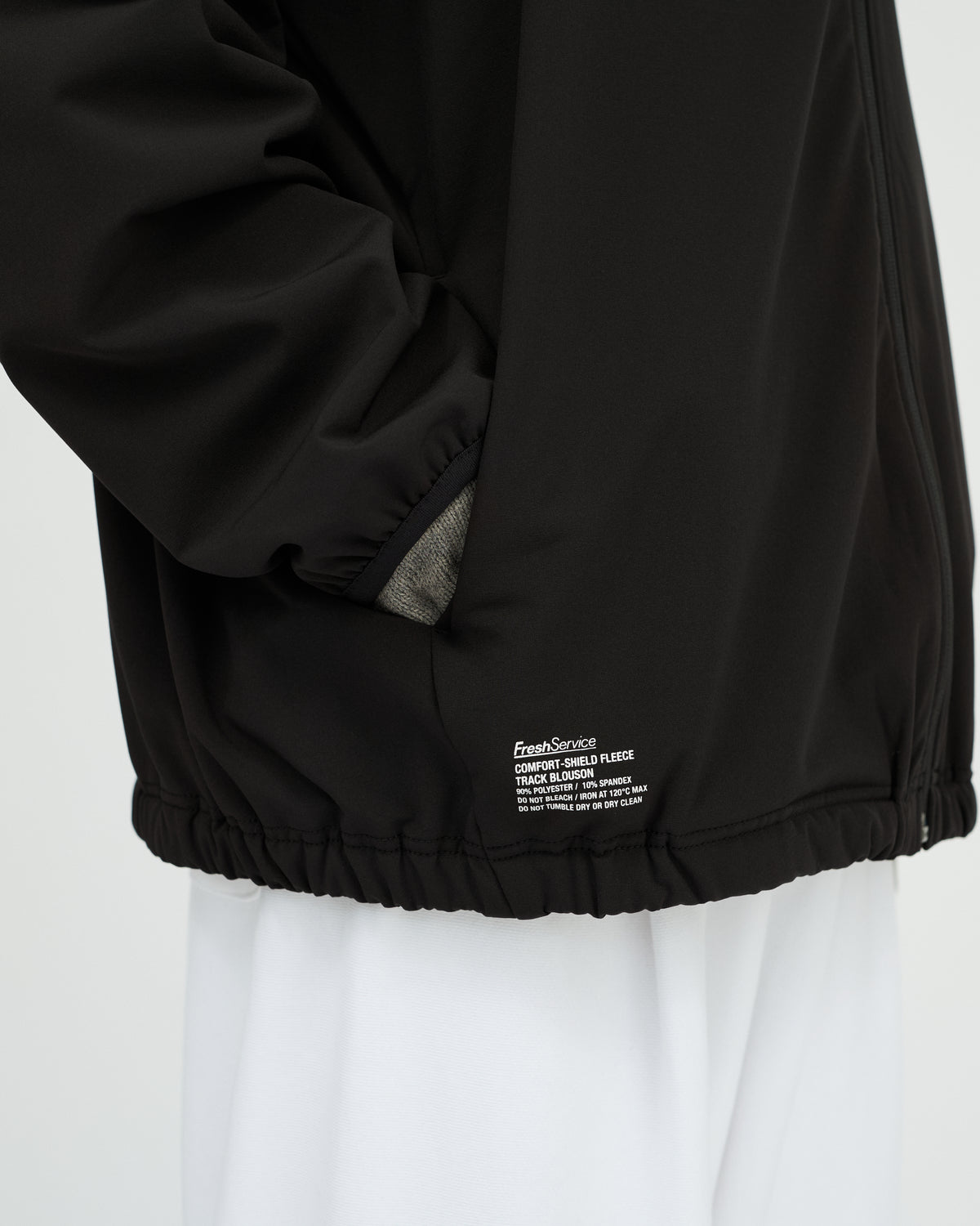 【10/24(土)発売】COMFORT-SHIELD FLEECE TRACK BLOUSON