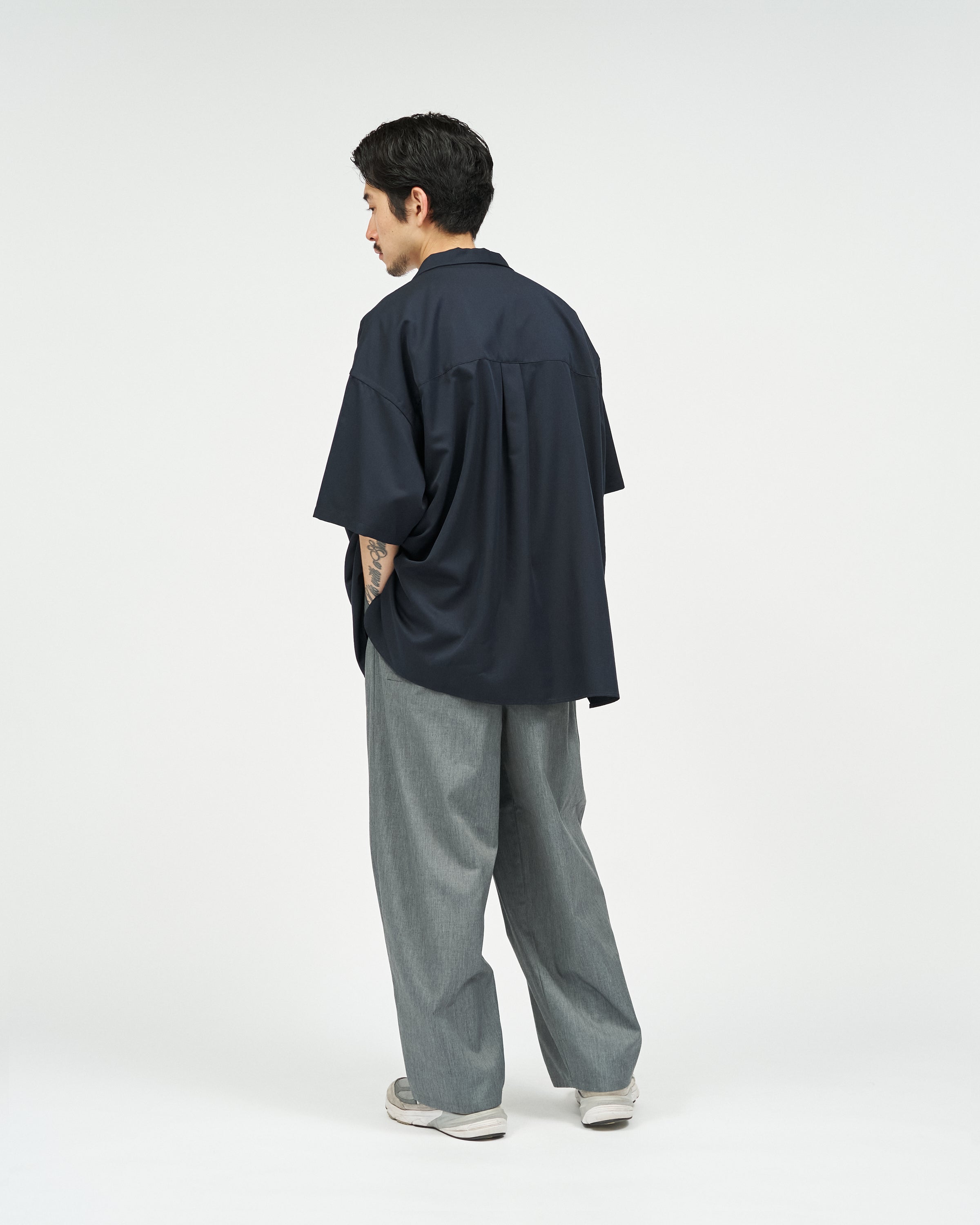 【5/30(土)発売】CORPORATE WIDE EASY PANTS