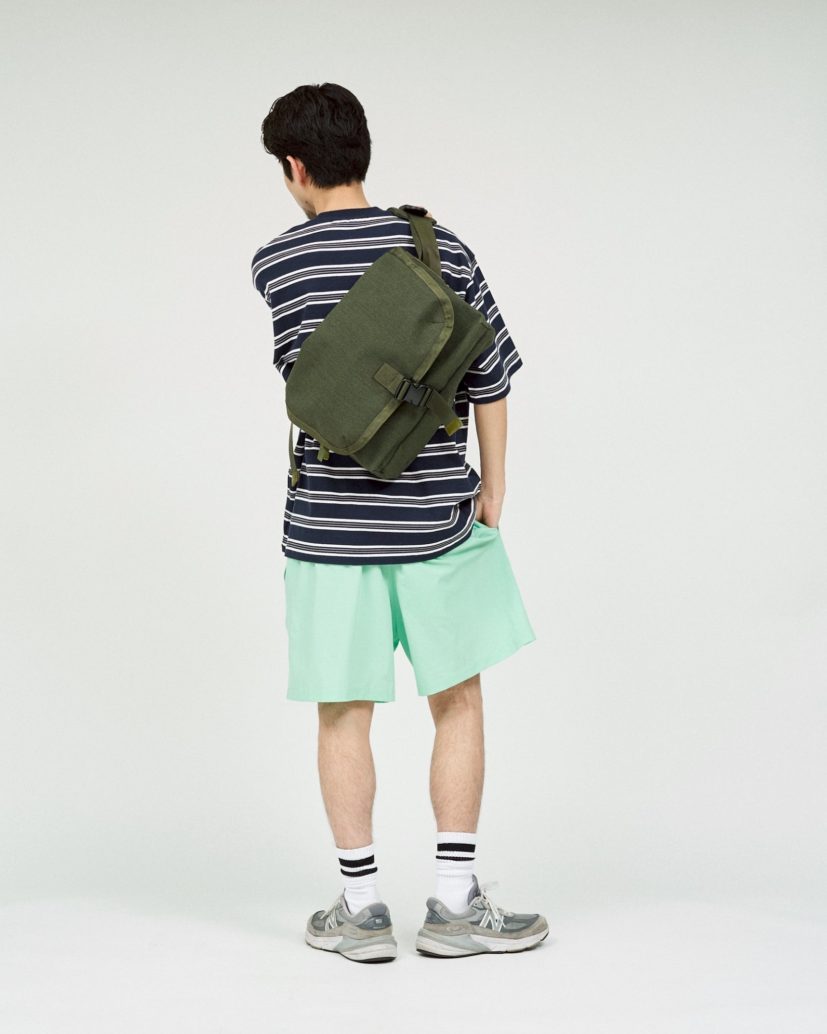 ALL WEATHER SHORTS