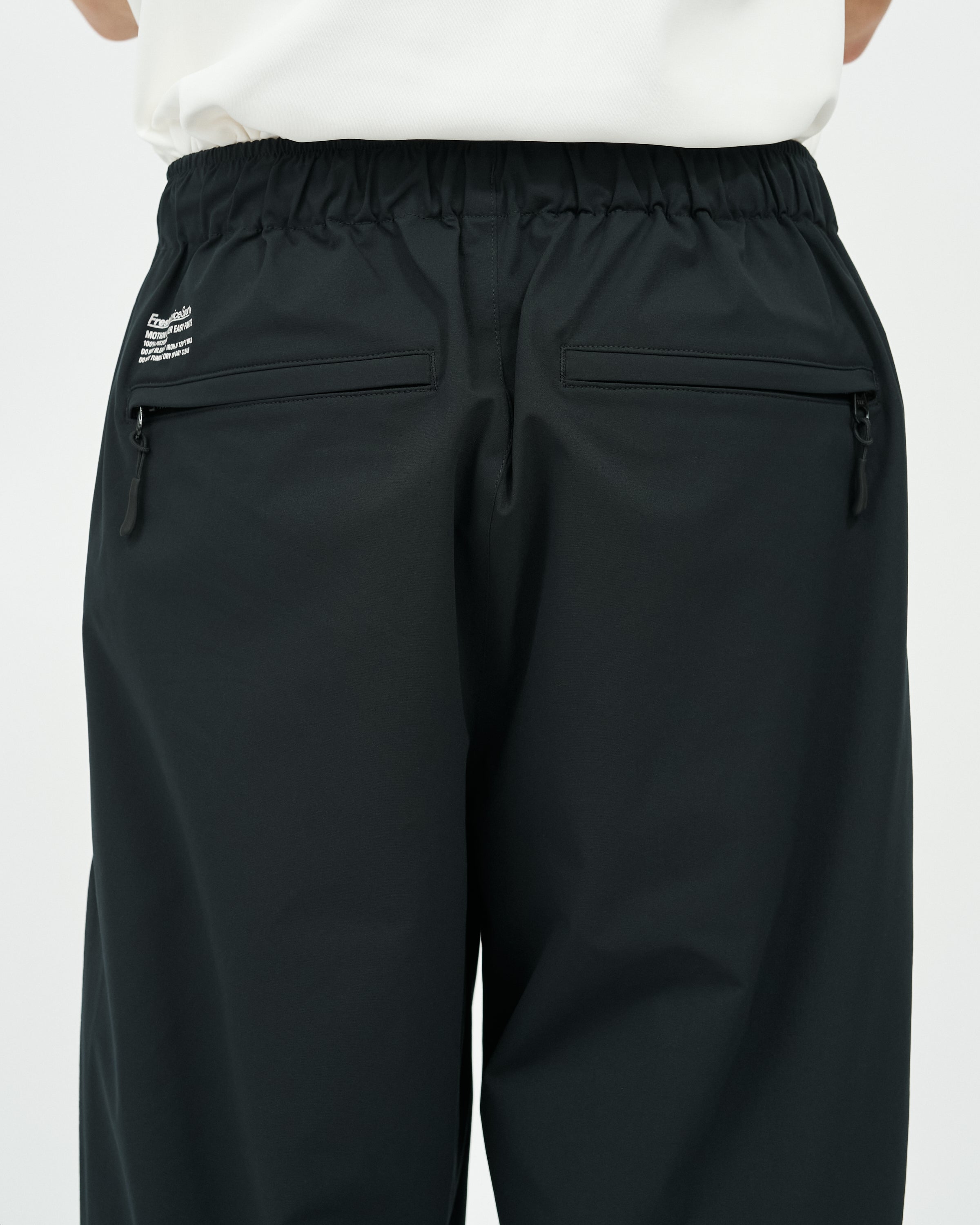 【7/18(土)発売】MOTION LAYER EASY PANTS