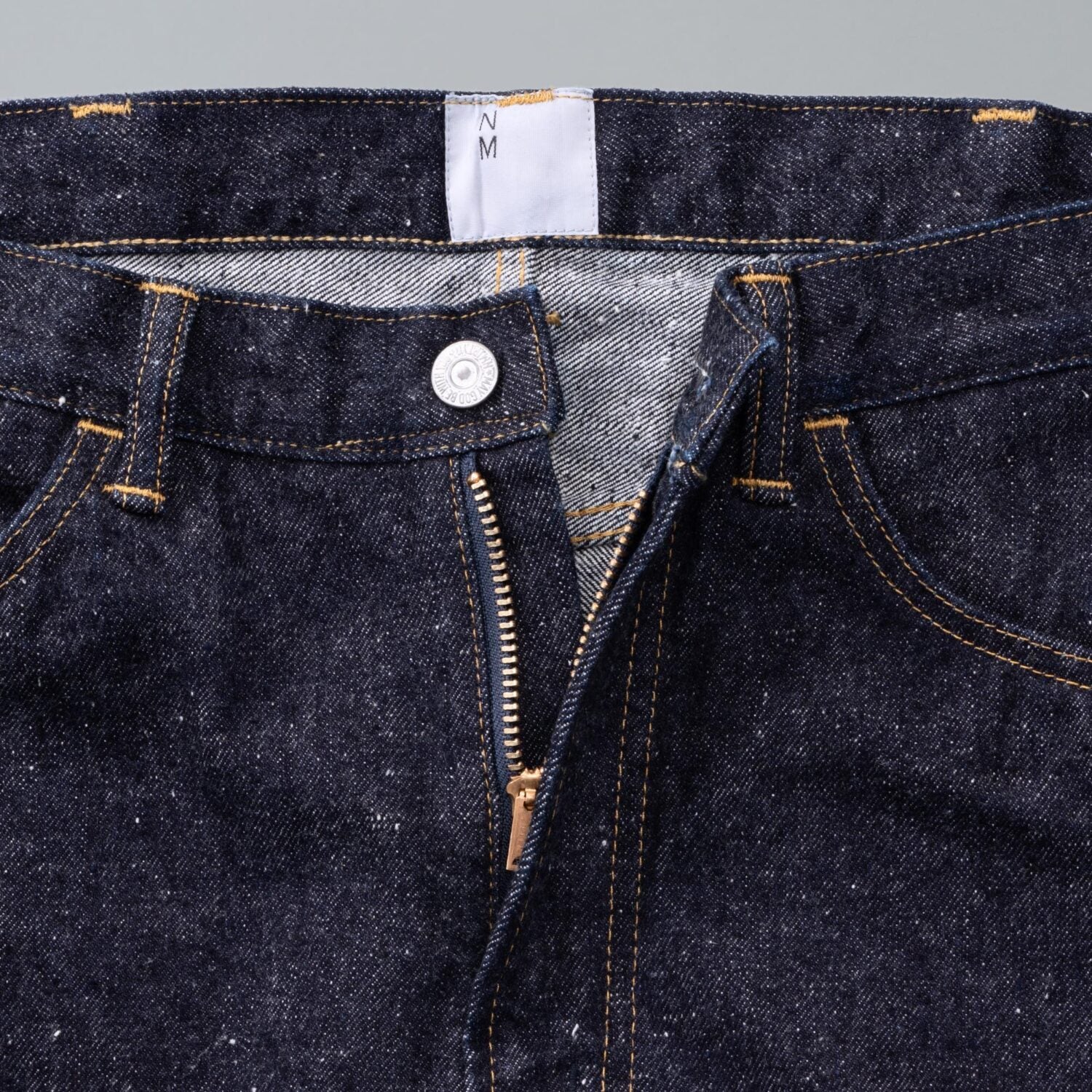 #010 LV SUPER SLIM JEANS IDG ONE-WASHED