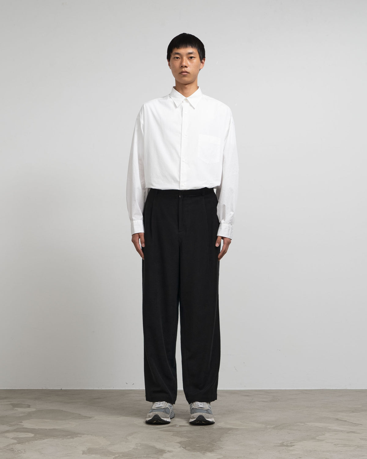 【10/17(土)発売】Supima Moleskin Tapered Trousers