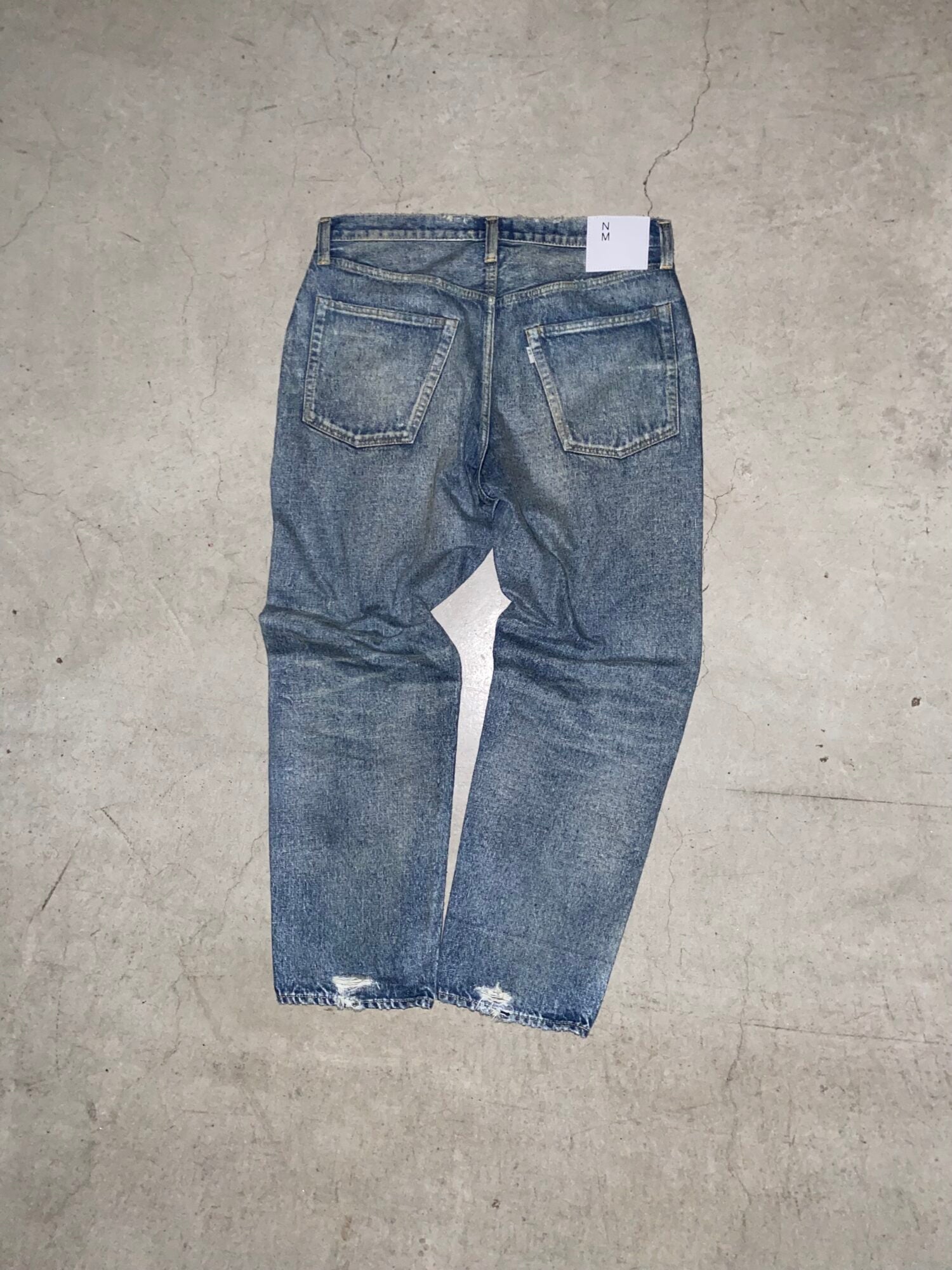 #017 LV 61's TAPERED JEANS DAMAGED