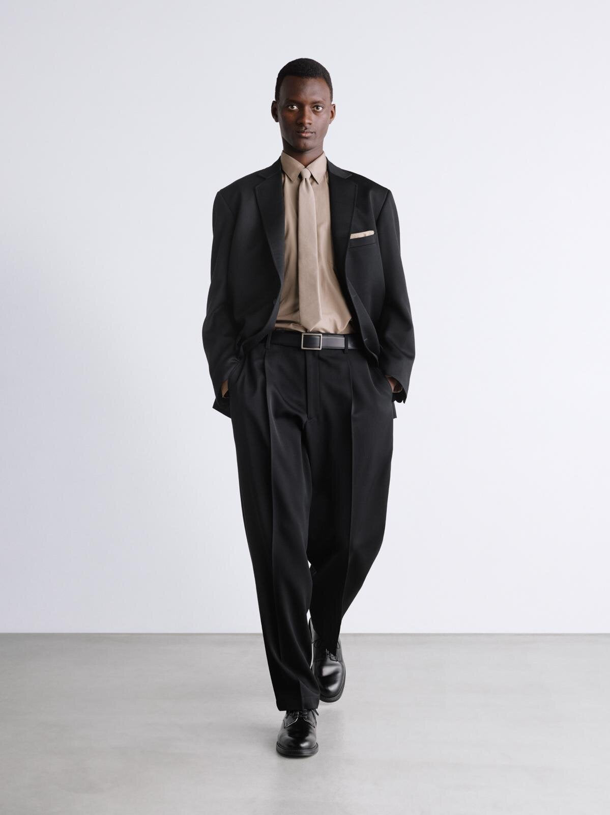 Wool Doeskin Wide Tapered Slacks