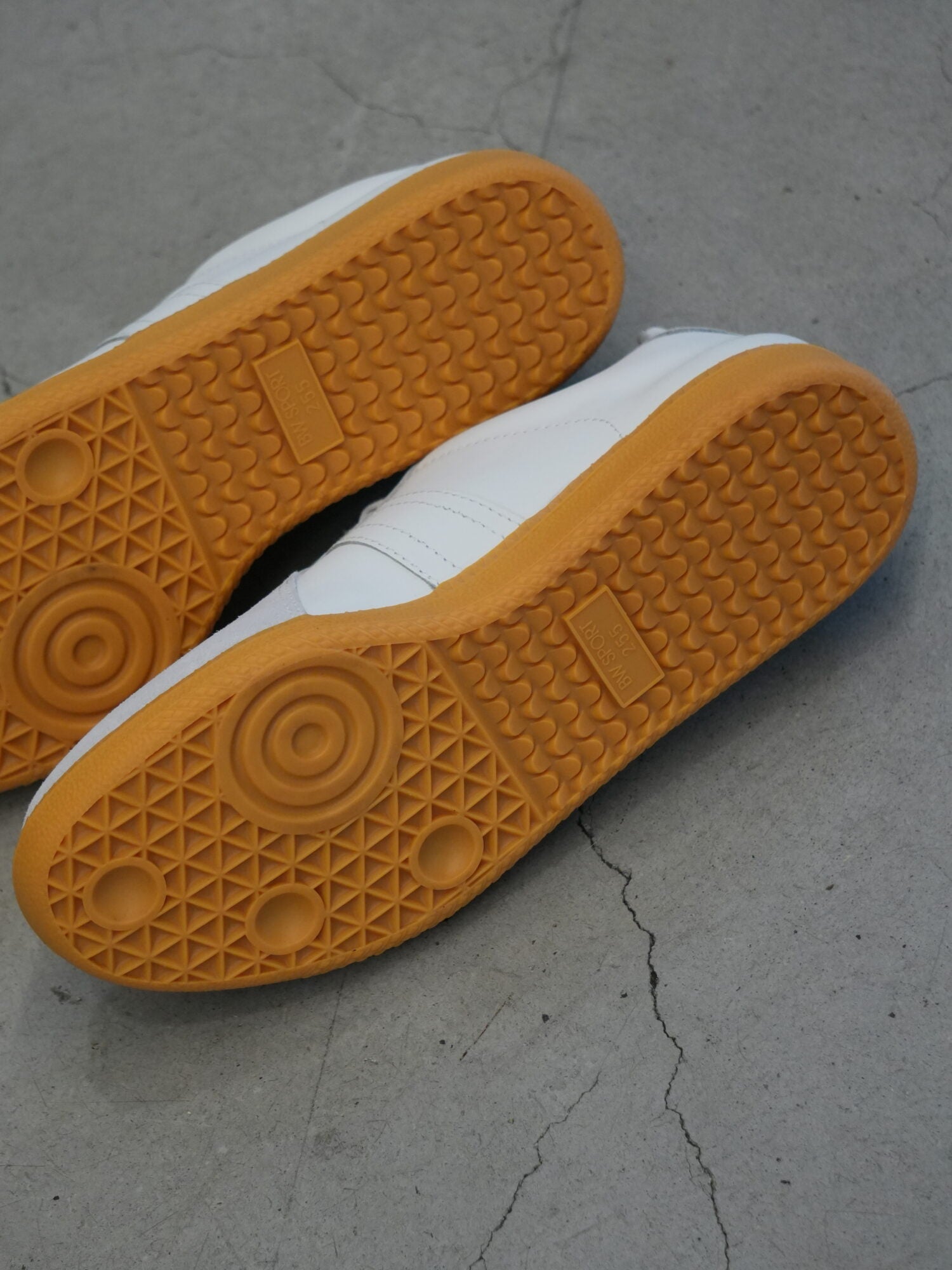 GERMAN ARMY TRAINER ORIGINAL