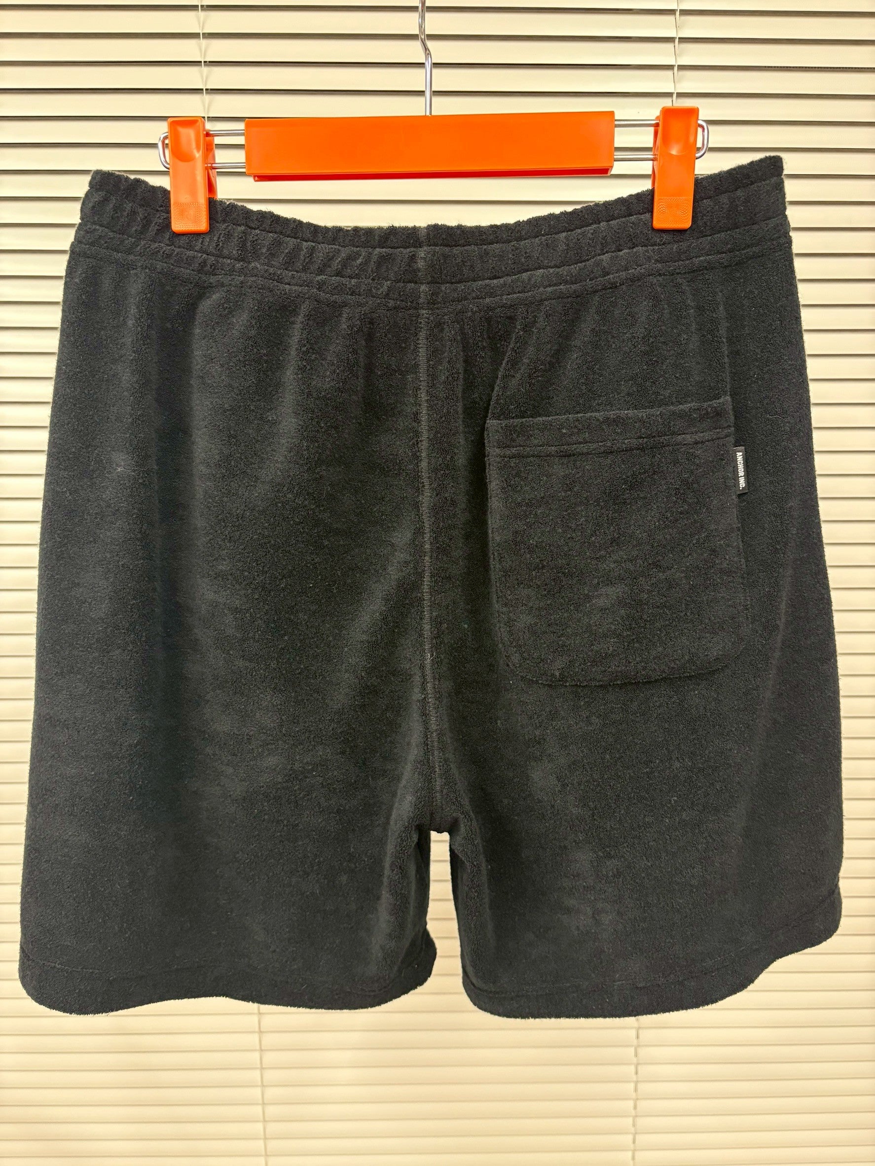 【7/10(金)発売】LOGO PILE SHORTS