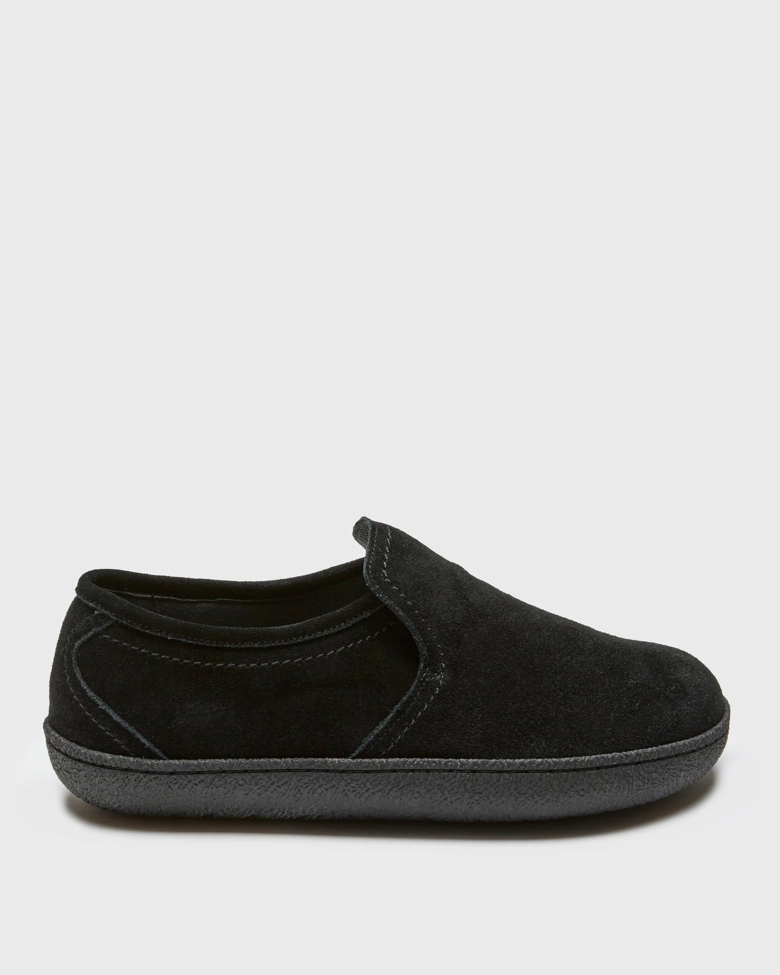 POWN SLIP ON BLACK