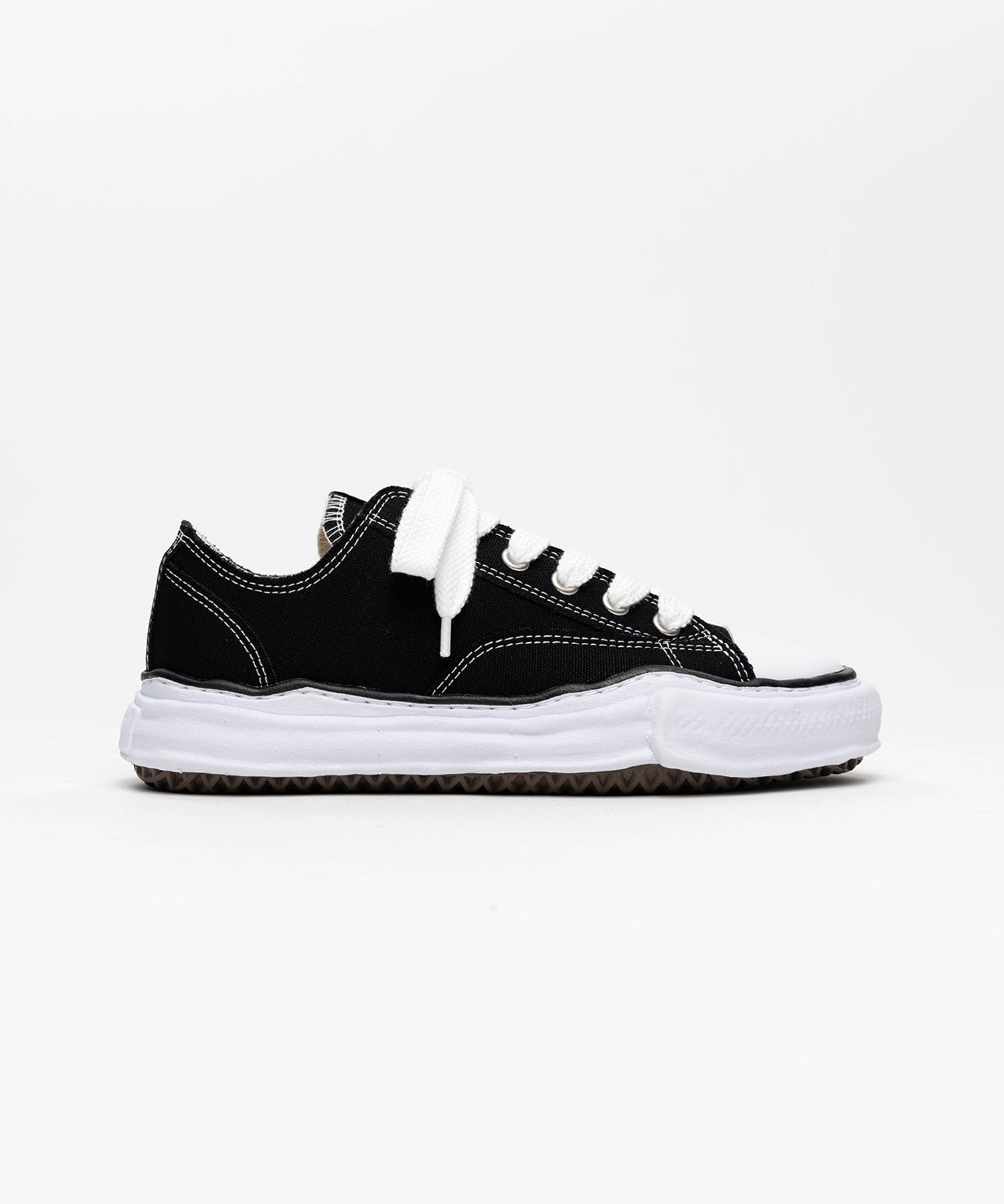 PETERSON / OG Sole Canvas Low-top Sneaker