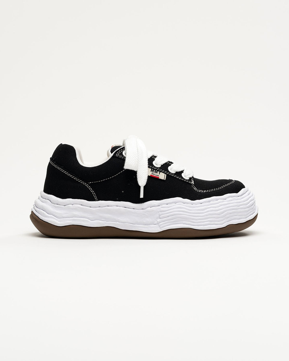 【9/2(水)発売】"OLIVER" OG Sole Canvas Low-top Sneakers