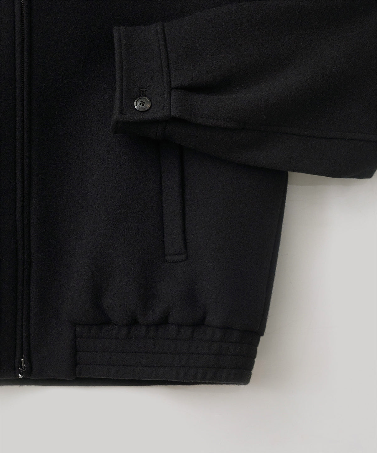 【10/23(金)発売】 Volume Blouson