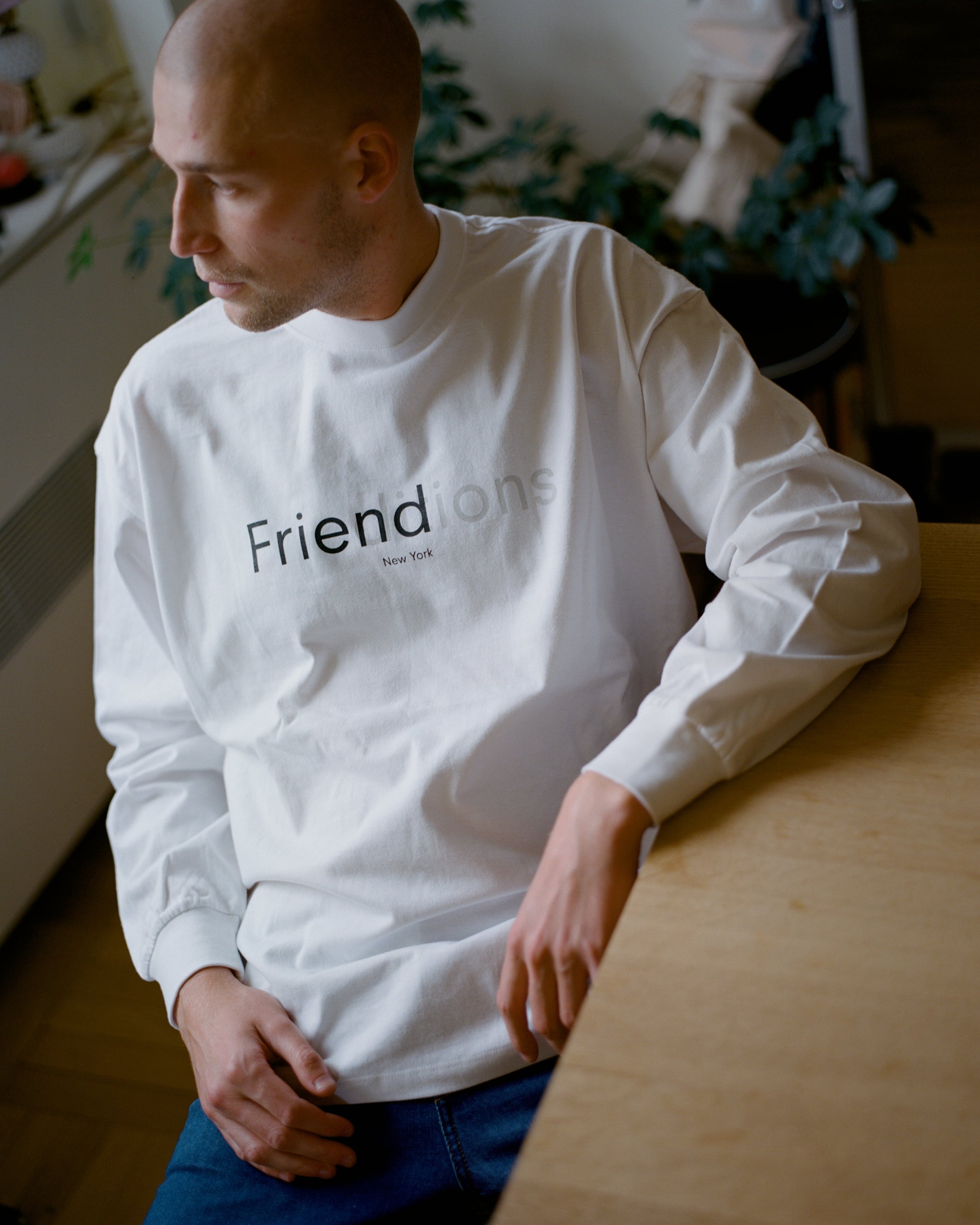 【8/29(土)発売】CORPORATE L/S TEE ”FE NY”