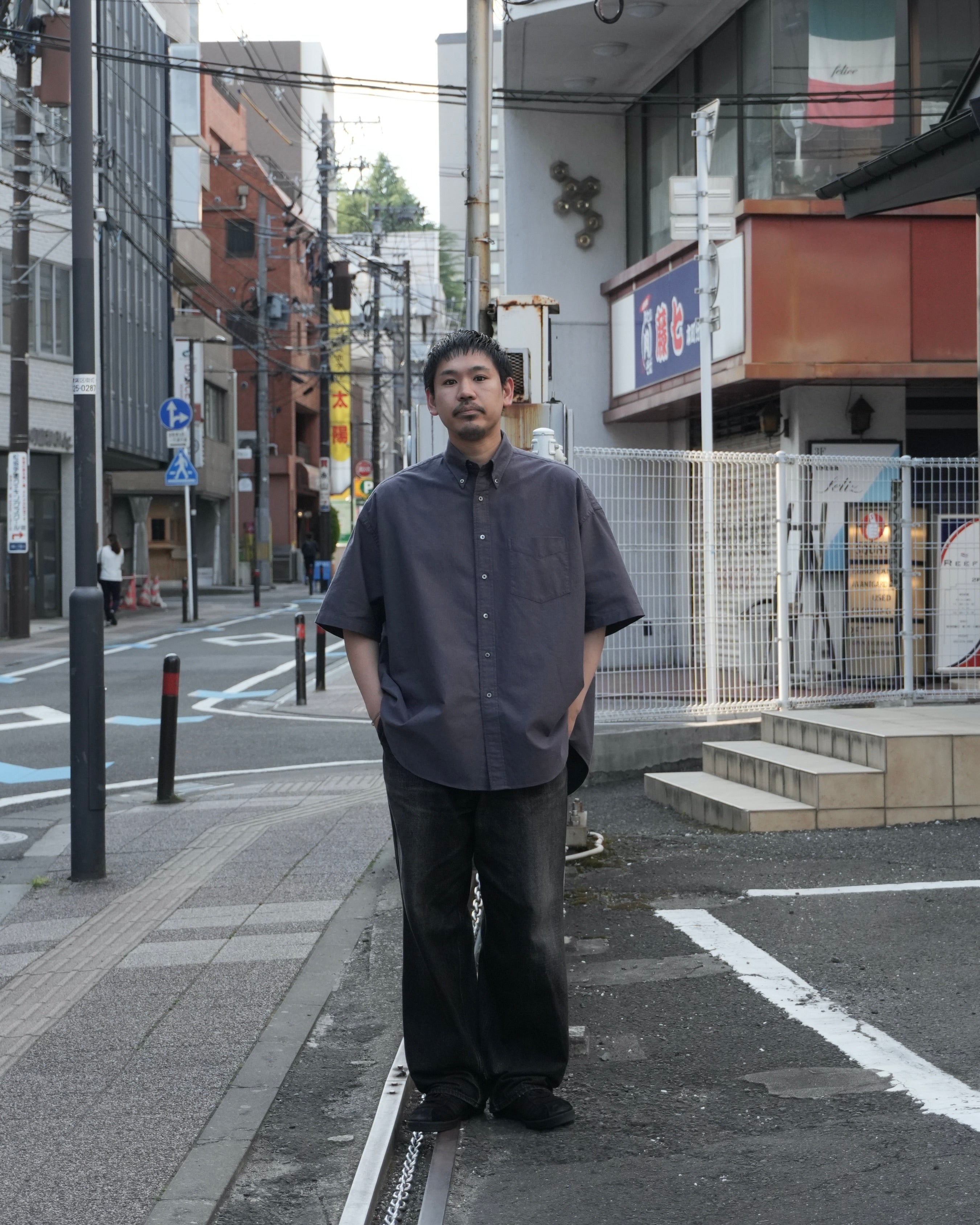 staff snap #011