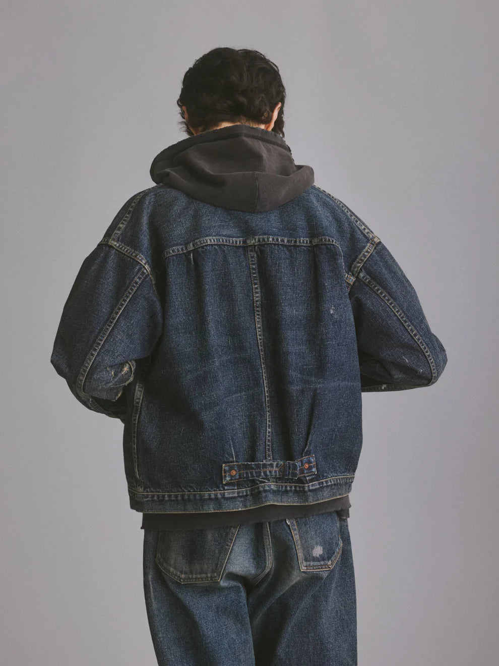【3/14発売】#001 T-BACK DENIM JACKET