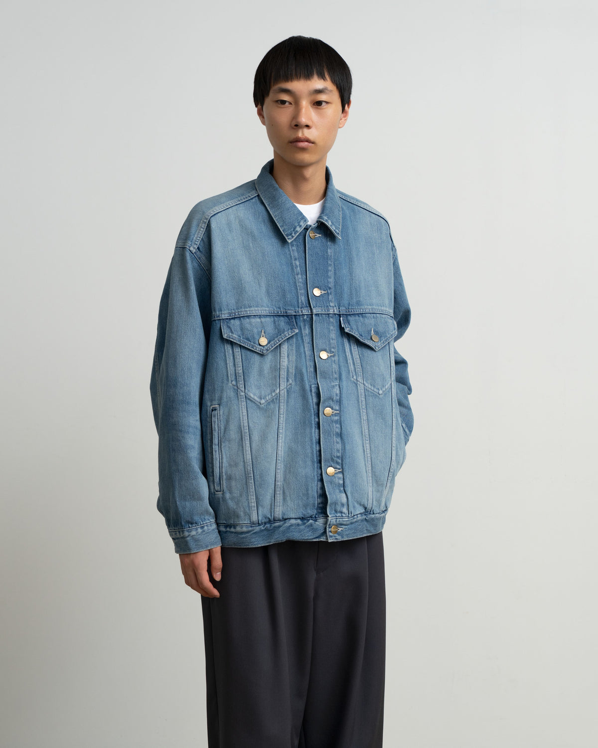 Selvage Denim Trucker Jacket -LIGHT FADE-
