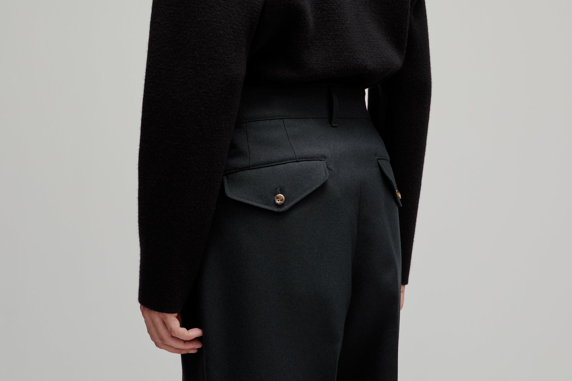 DEEP TUCK WIDE SLACKS
