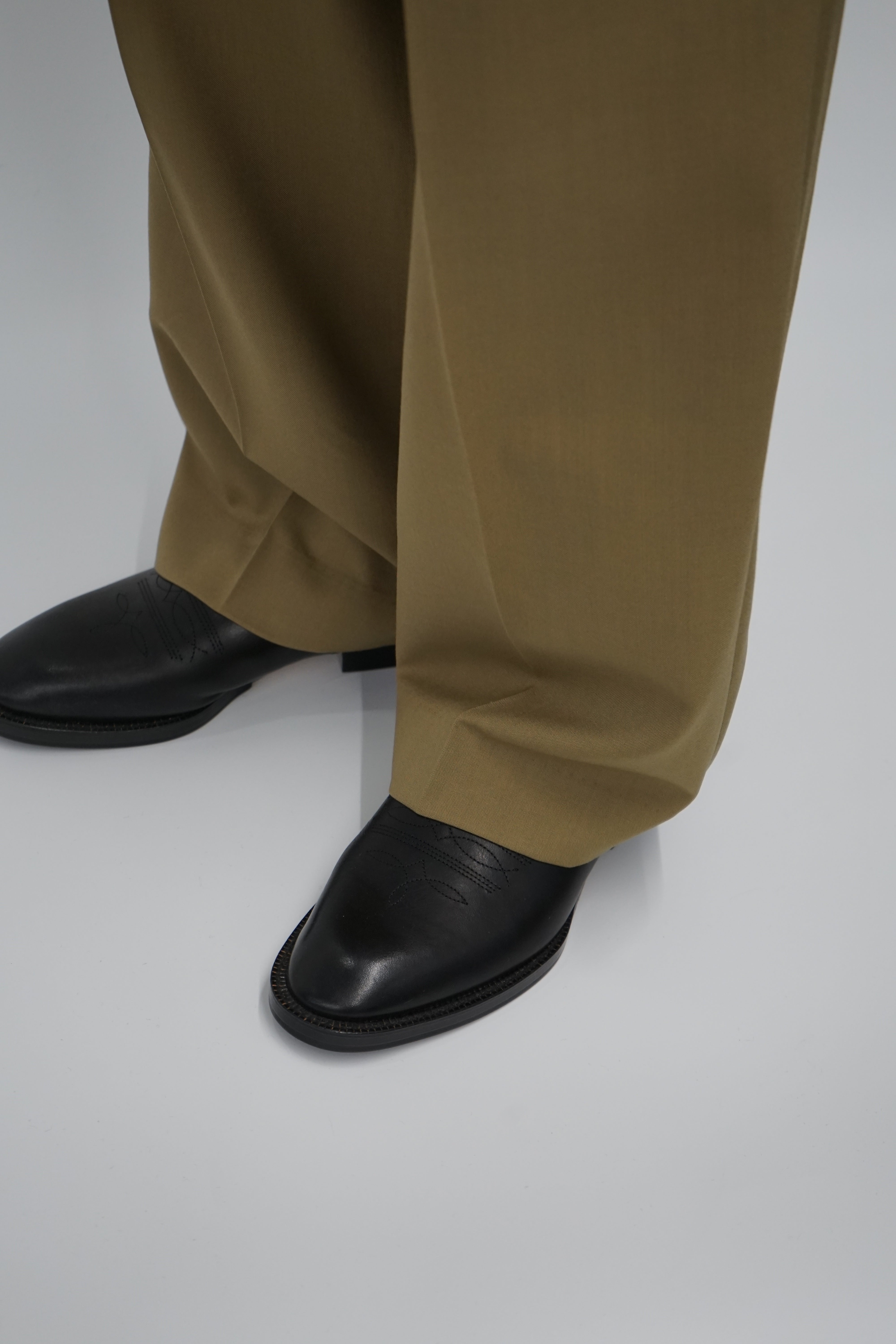 Polwarth Tropical Double Pleated Trousers