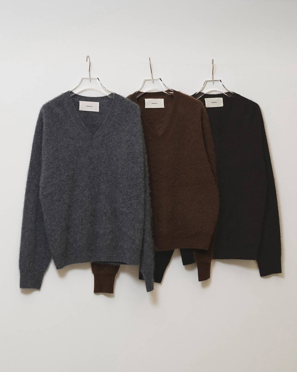 【9/24(木)発売】Woolcashmere Vneck Knit