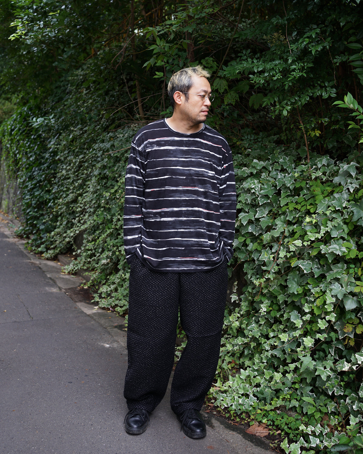 ARTIST BORDER LONG SLEEVE SHIRT