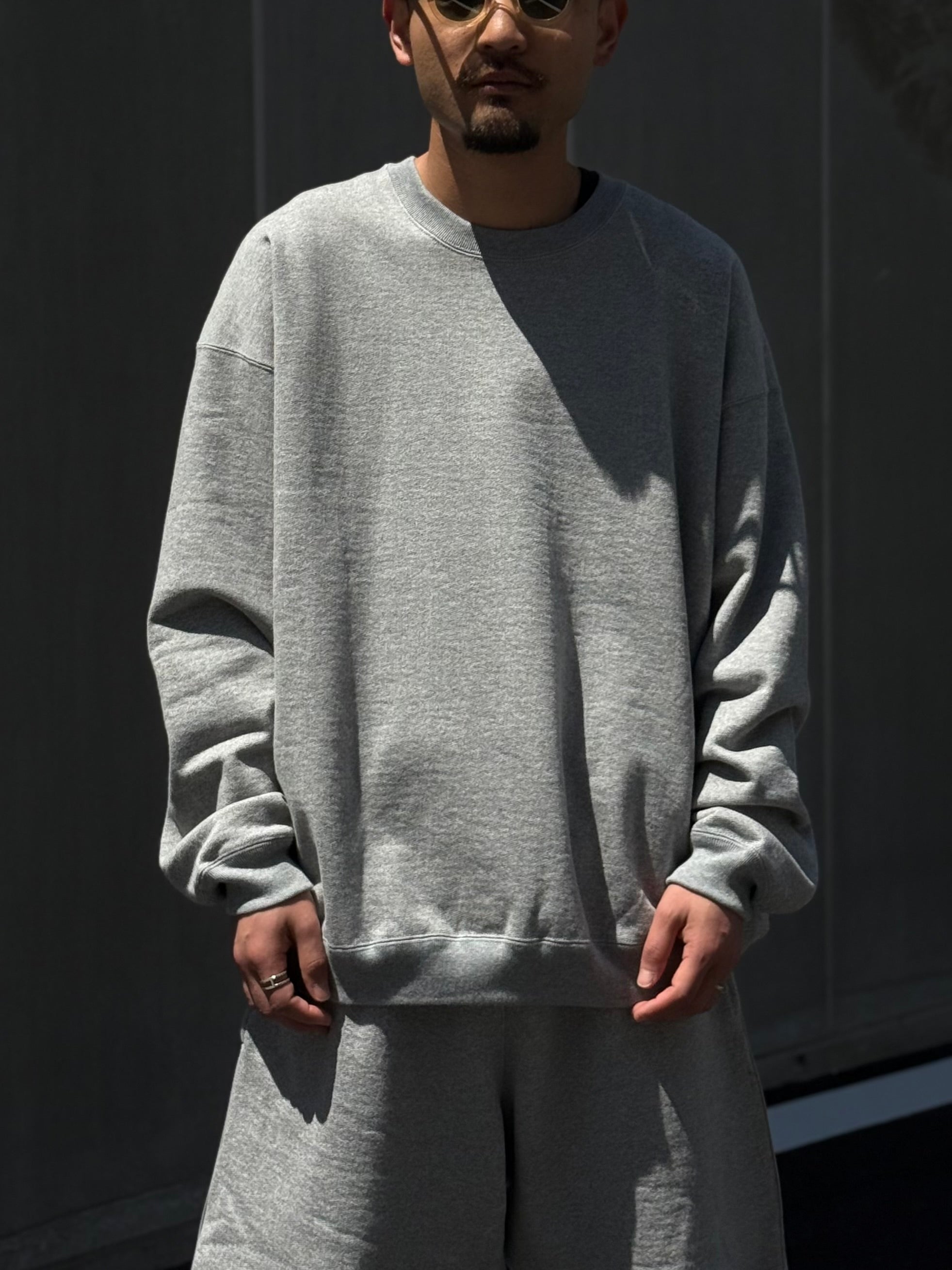 REFLECTOR CREW SWEAT SHIRT