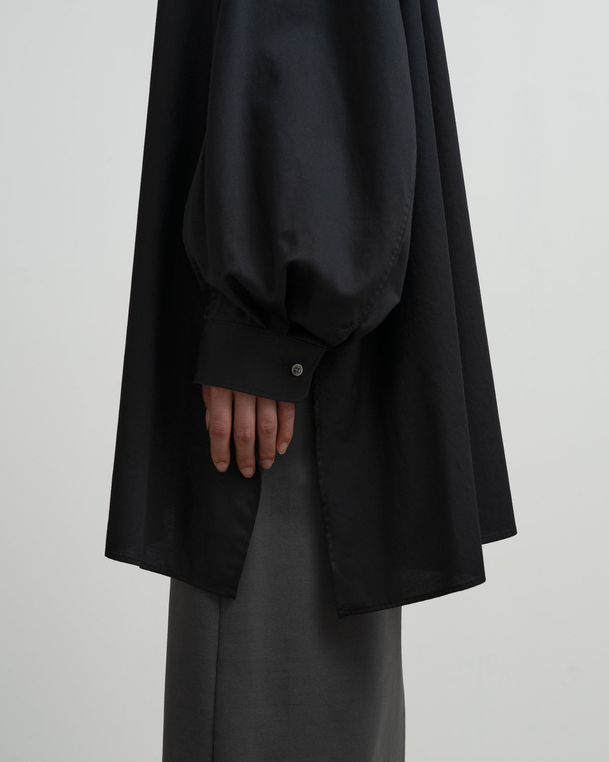 Silicon Poplin Deep Slit Band Collar Shirt